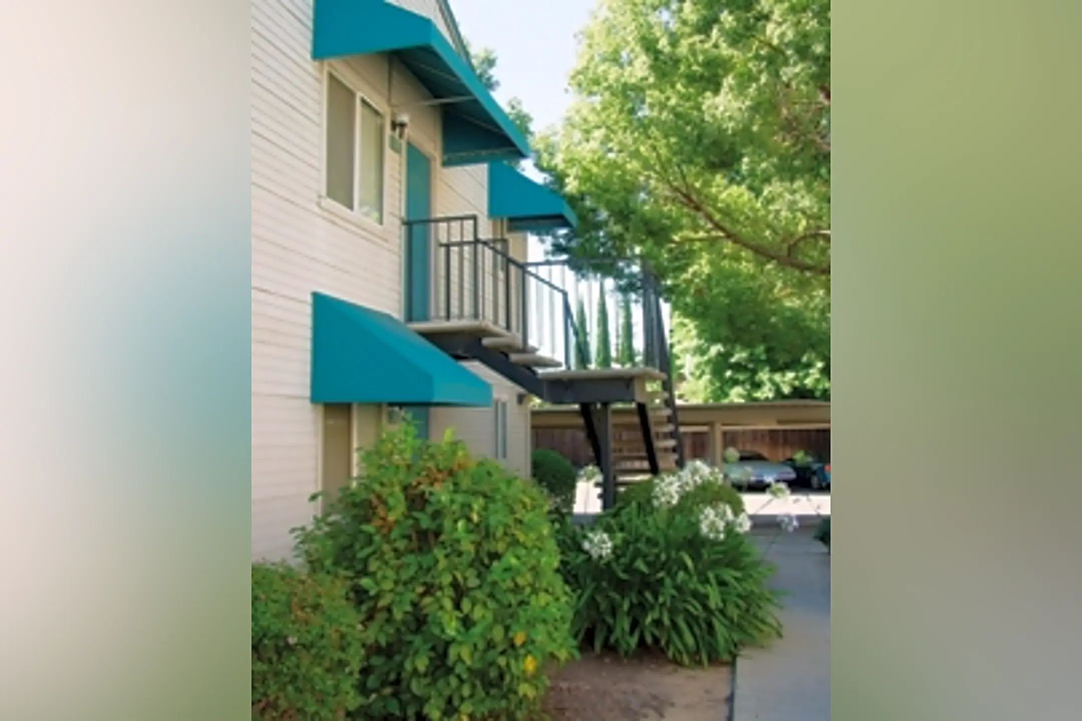 Vintage Place Apartments 745 Lincoln Rd Yuba City, CA Apartments