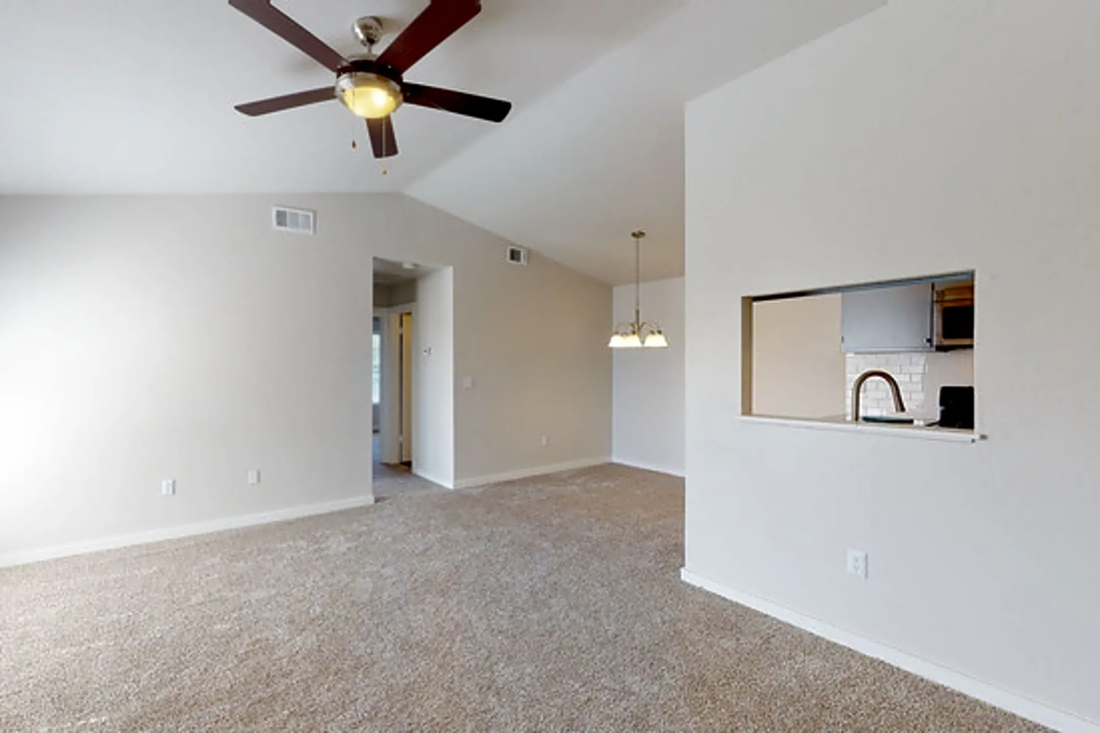 1019 Friendship Ln Apartments Fredericksburg, TX 78624