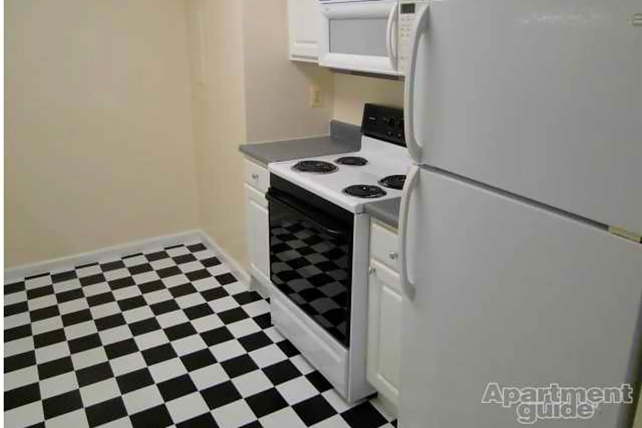 Queen Anne Belvedere 1214 N Charles St Baltimore, MD Apartments for Rent Rent.