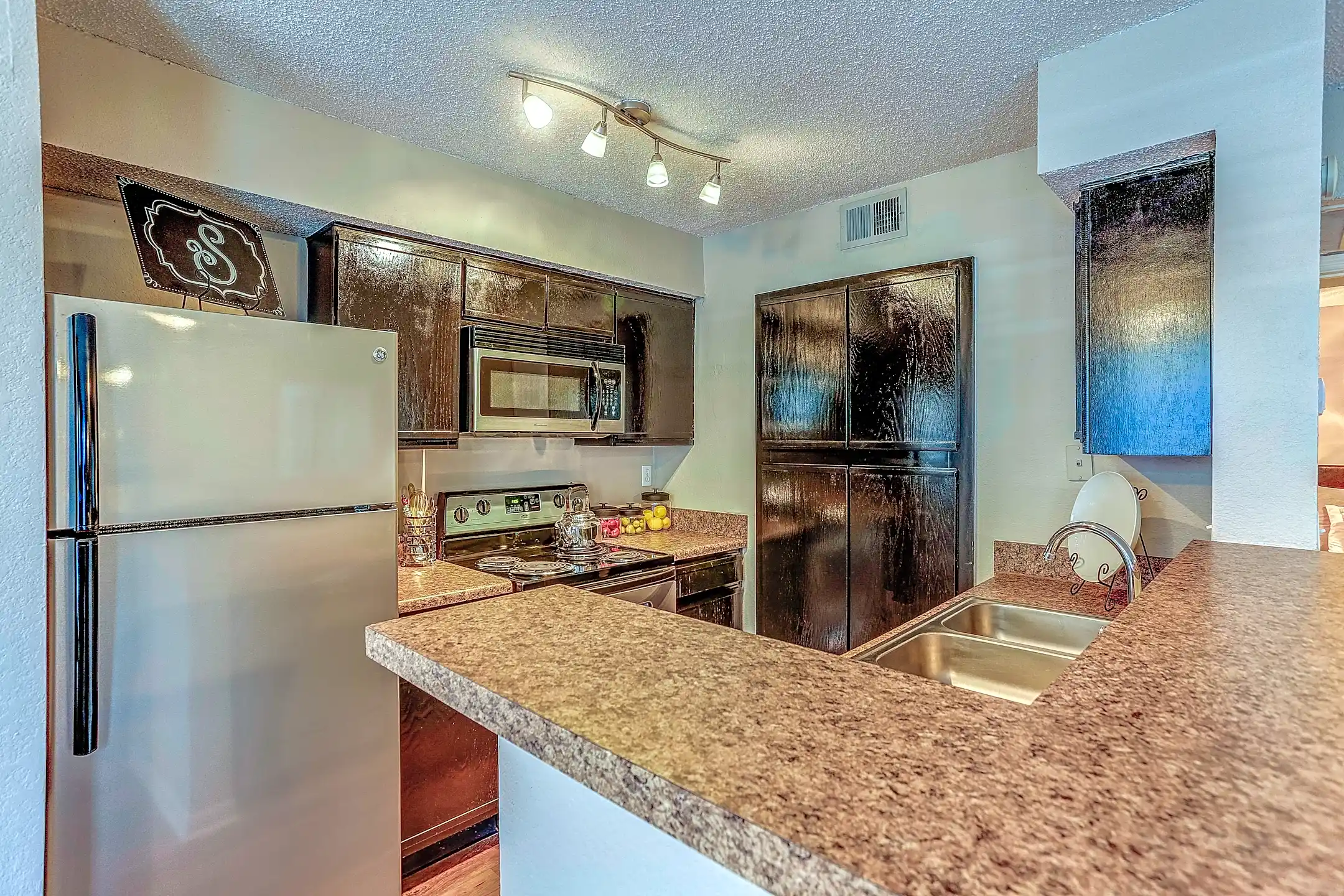 Summer Lake Apartments 207 National Dr Murfreesboro, TN Apartments