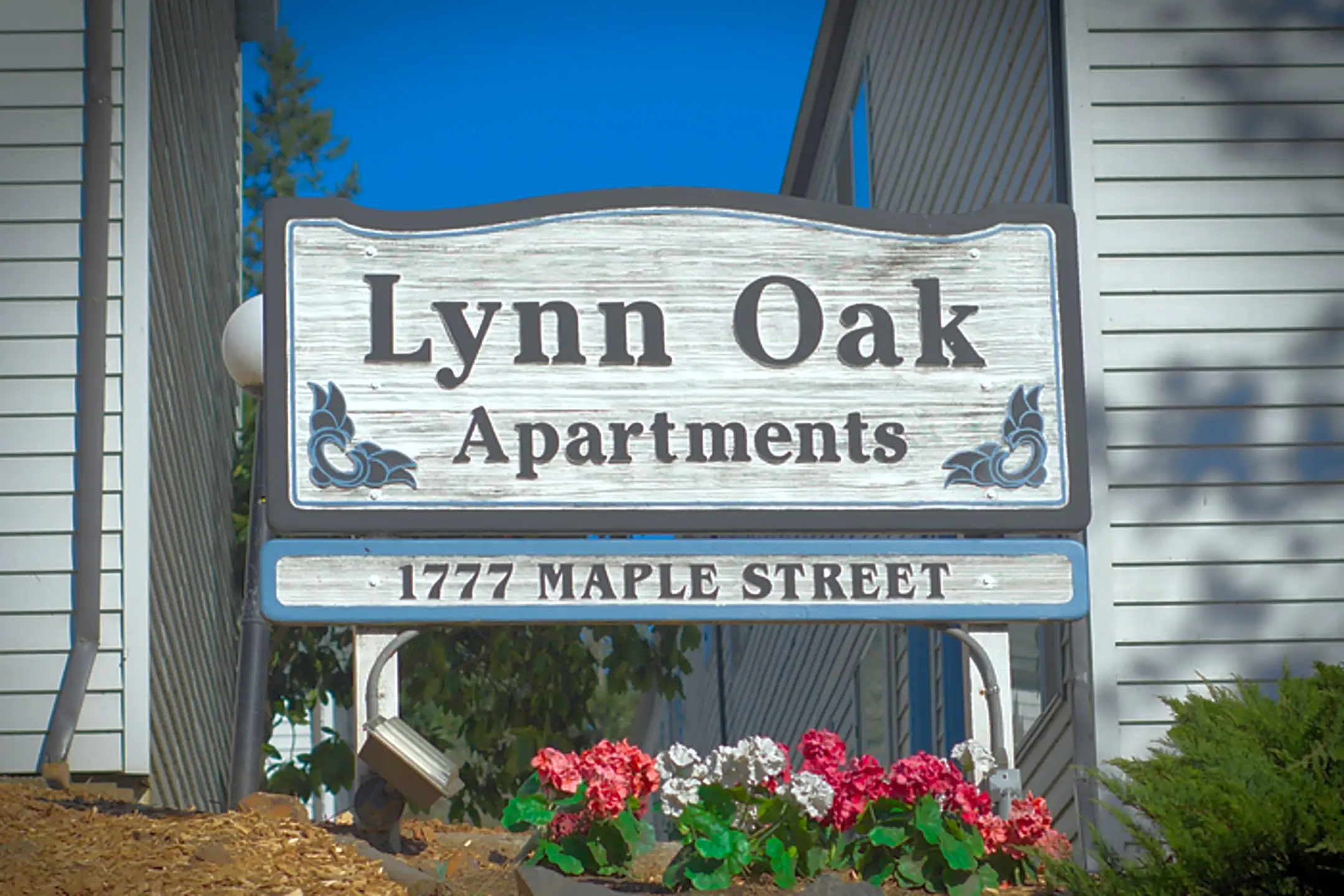 Community Signage - 1777 Maple St - West Linn, OR