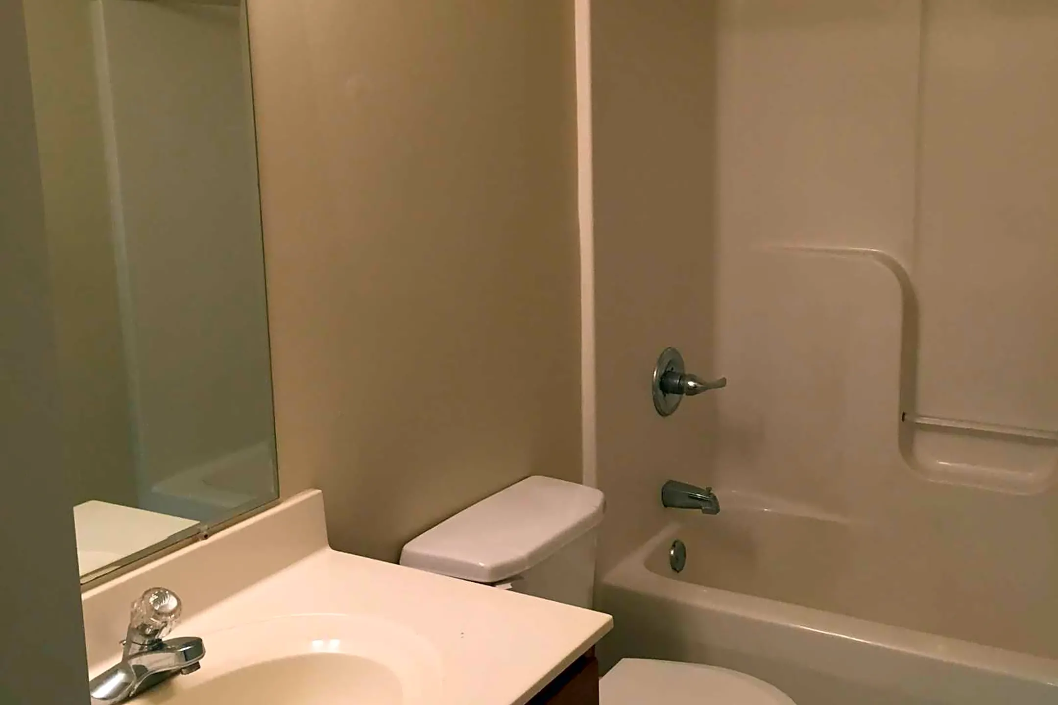 Bathroom - King David - New Albany, IN