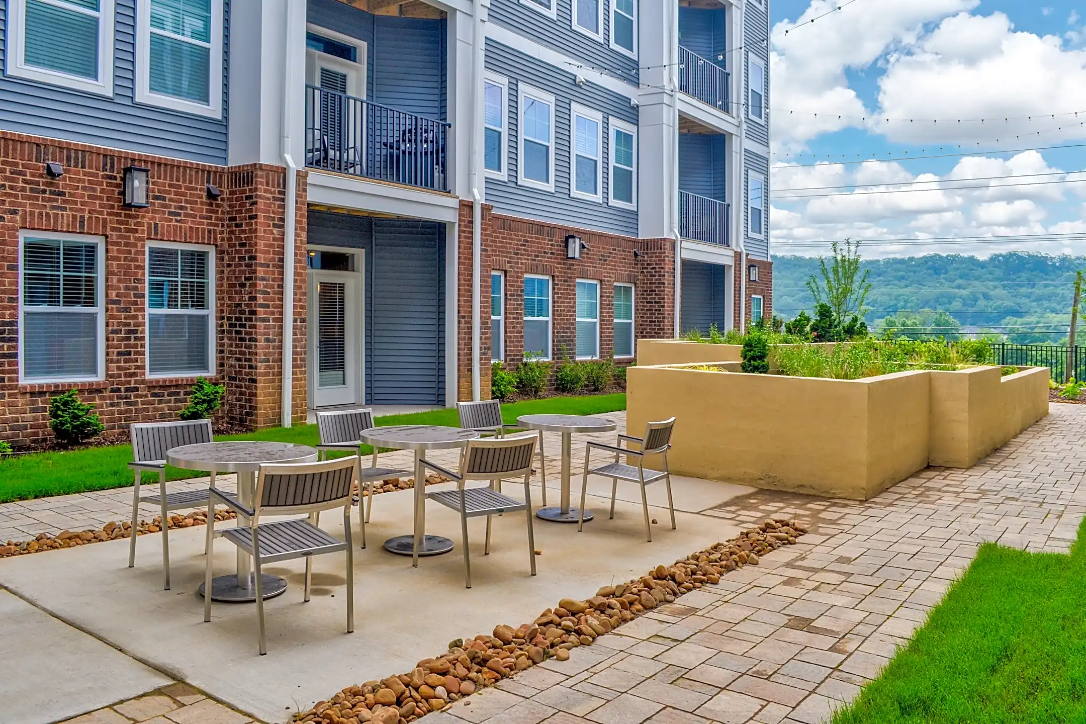 Hawthorne at the W 329 Broomsedge Trail Chattanooga, TN Apartments