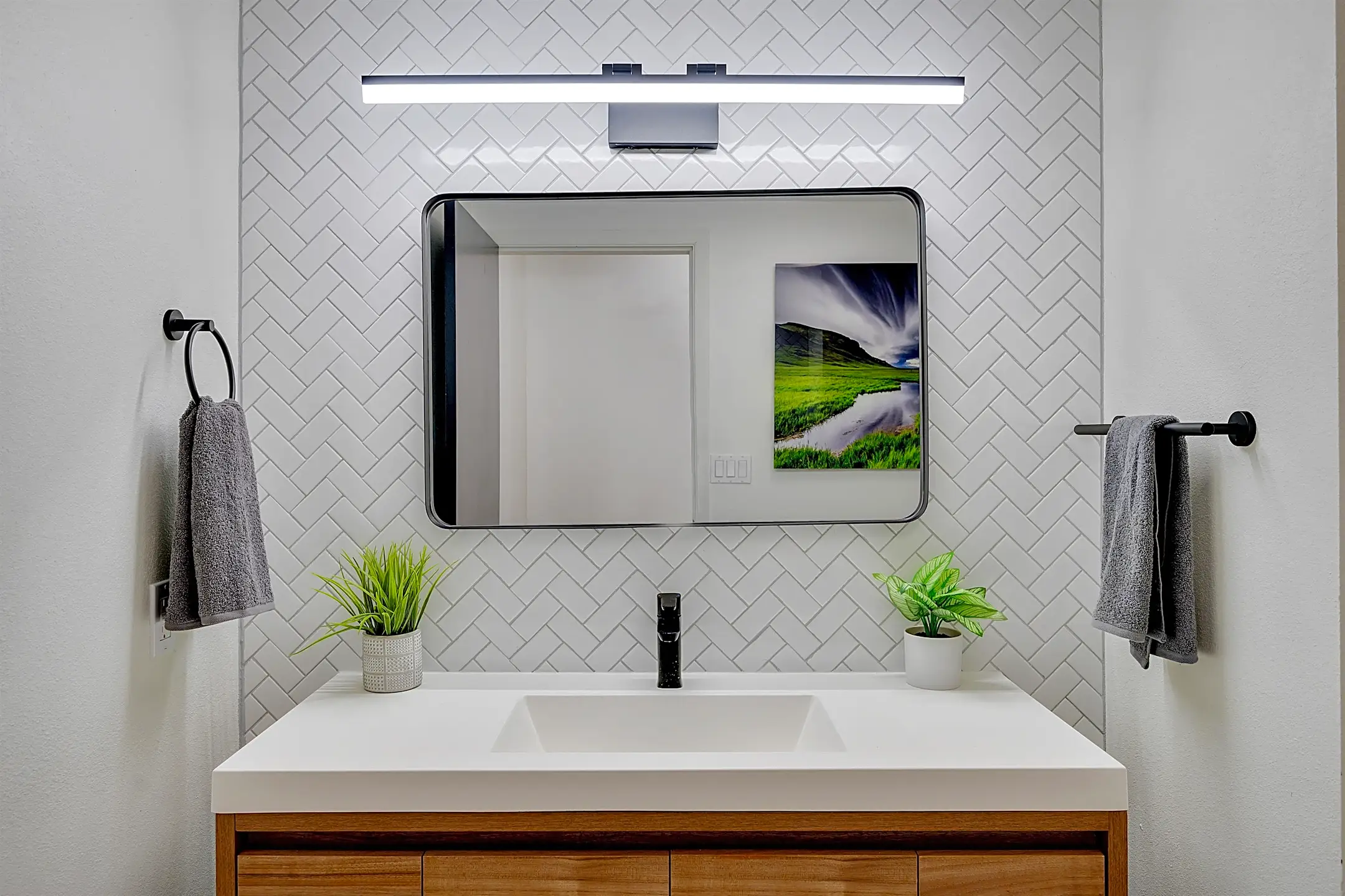 Bathroom - 5775 Skyline Dr - West Linn, OR