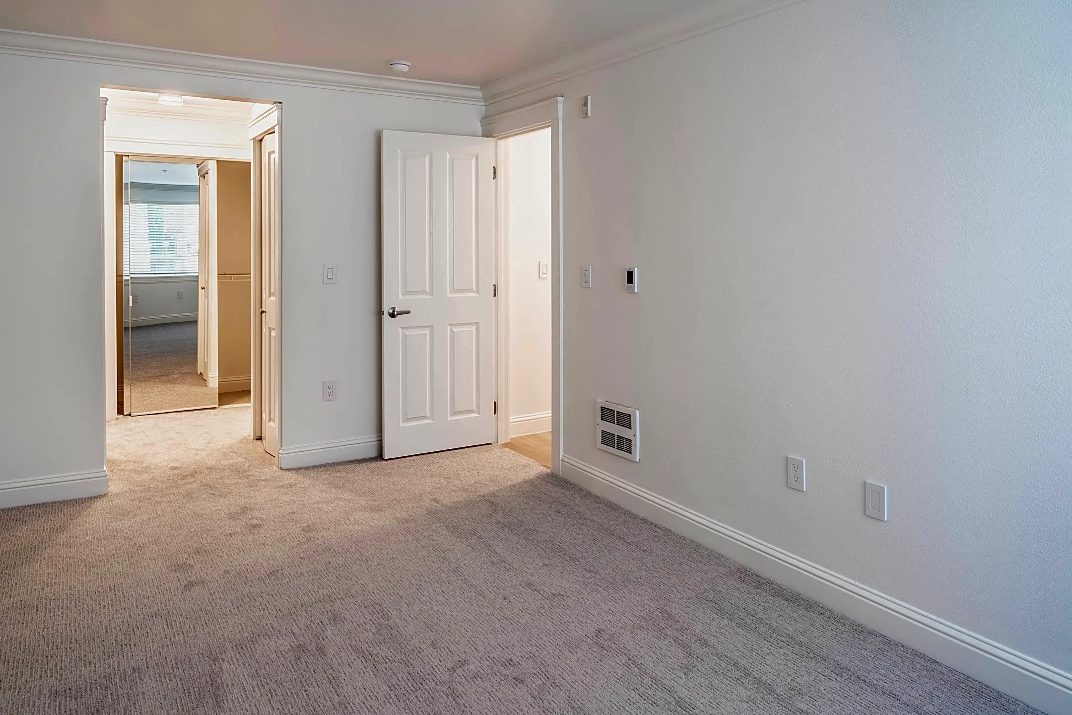 Villaggio On Yarrow Bay 4311 Lake Washington Blvd NE Kirkland, WA