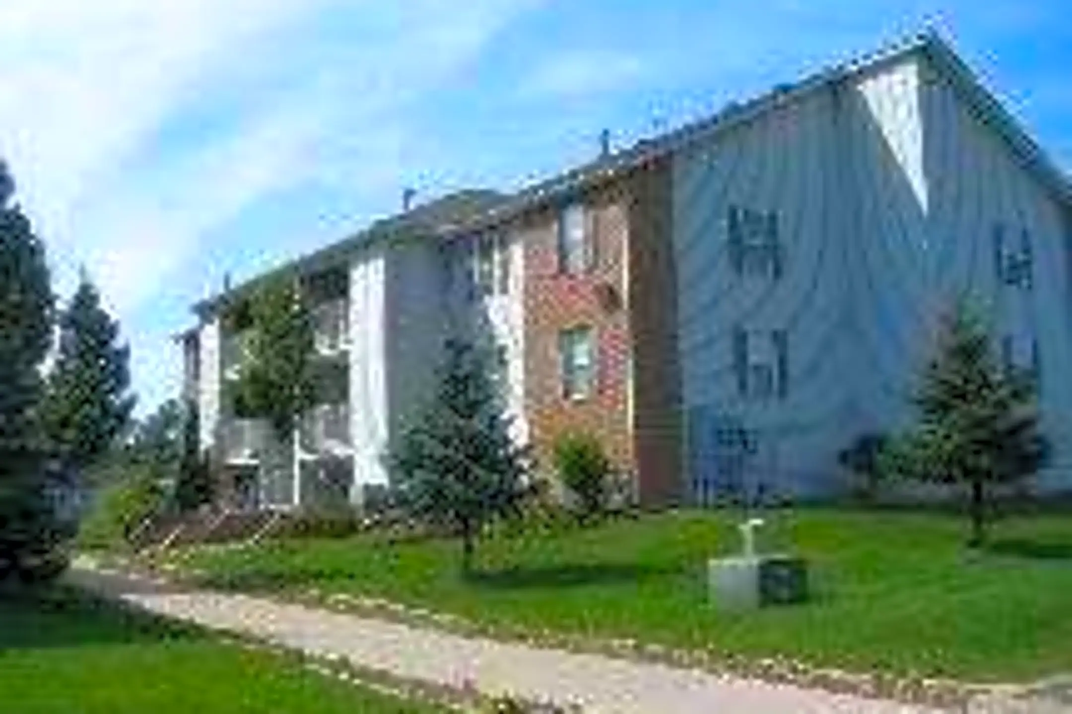 Building - Pin Oak Apartments - Lorain, OH