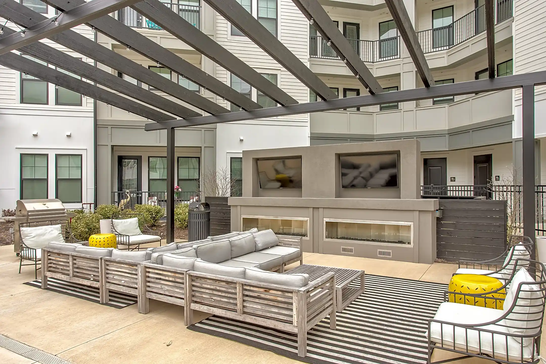 Fitzroy Chenal 15401 Chenal Pkwy Little Rock, AR Apartments for