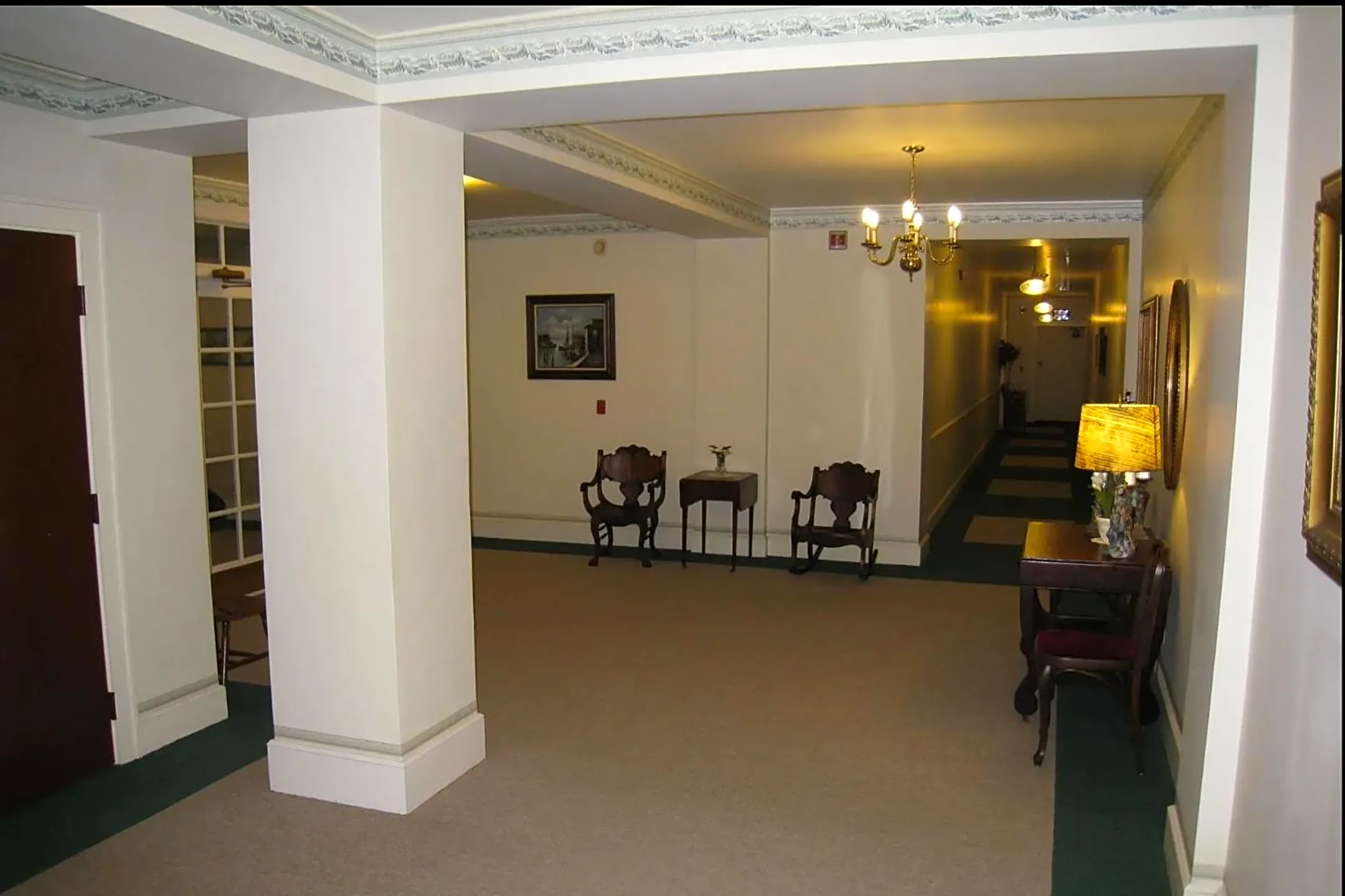 Whiting Place Apartments 1408 Strongs Ave Stevens Point, WI for