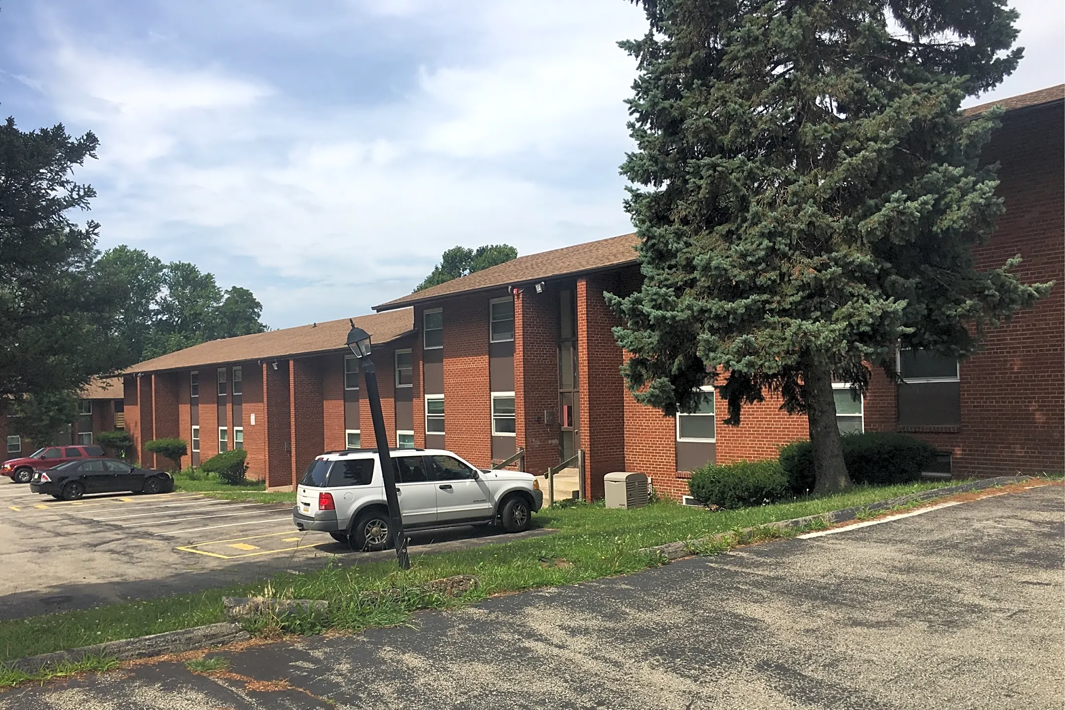 Northern Pike Apartments - Monroeville, PA 15146