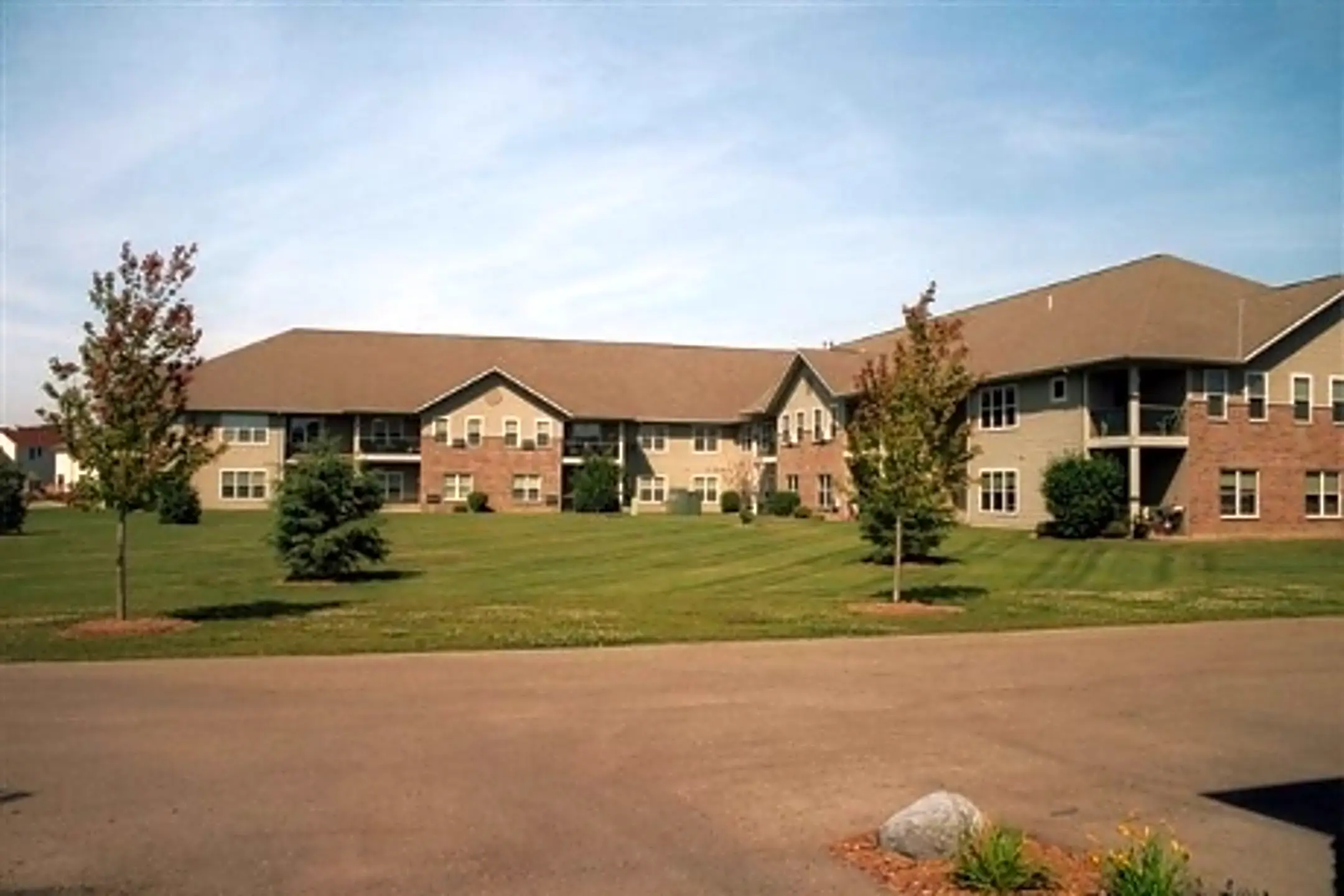 Spring Brook Village 1101 S Pine St Burlington, WI Apartments for Rent Rent.