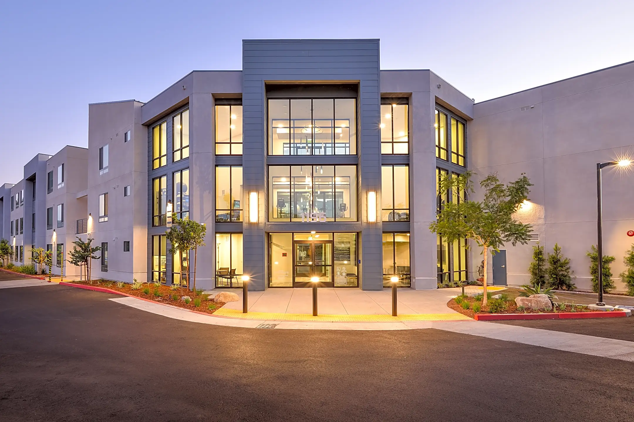 Patricia Parc 1196 Patricia Avenue Simi Valley, CA Apartments for