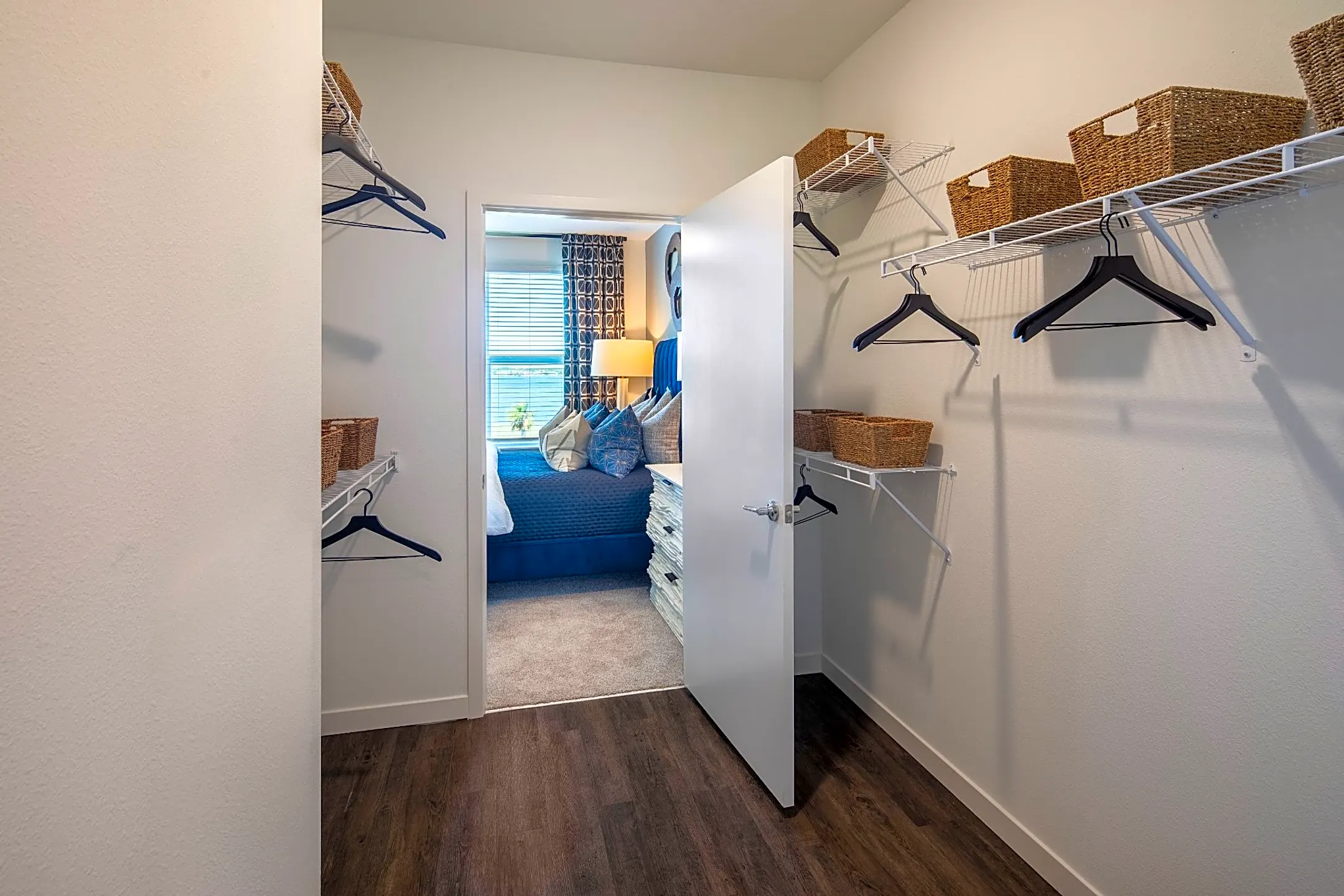 Jefferson Sand Lake 6265 Sand Lake Vista Drive Orlando, FL