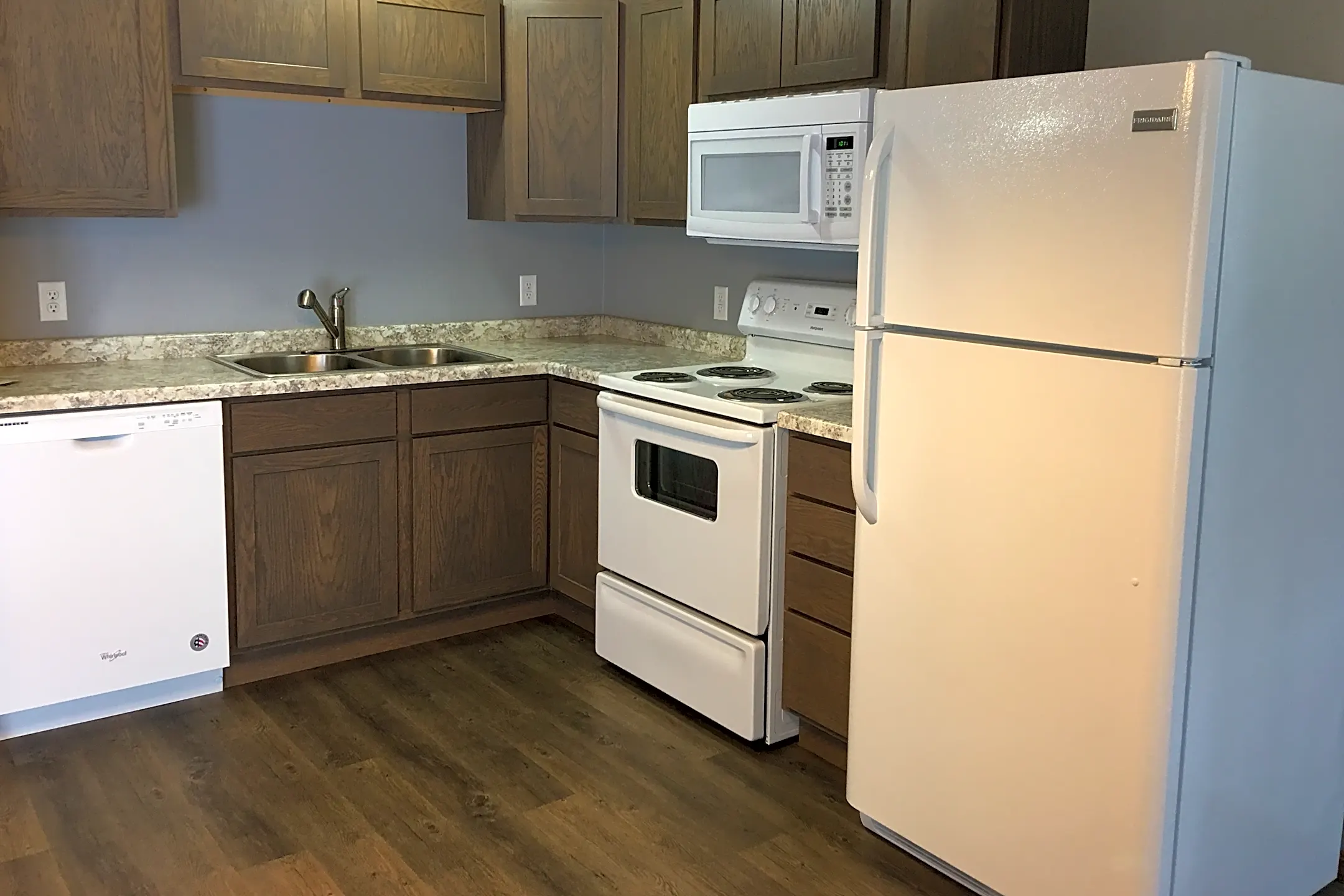 Point Lake Properties Willmar, MN 56201