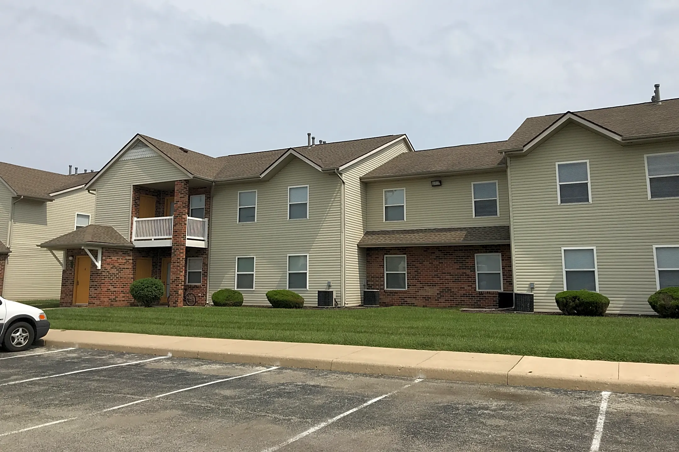 Hunters Run Apartments Marion Indiana