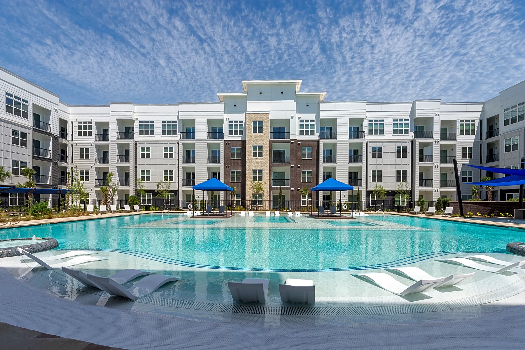 Pool - Domain Heights Apartments - Houston, TX