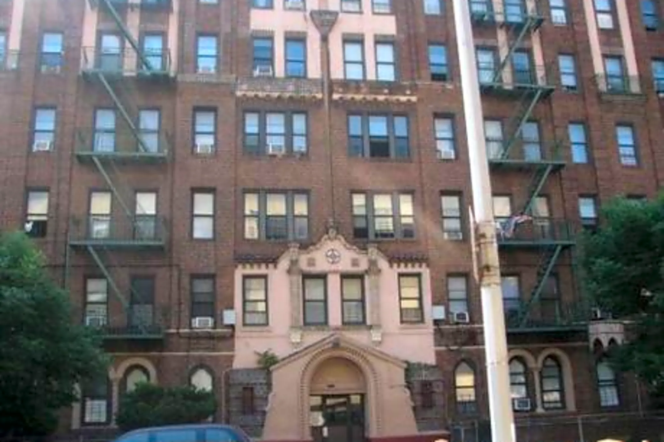 Ditmas Park LLC 585 E 21st St Brooklyn, NY Apartments for Rent Rent.