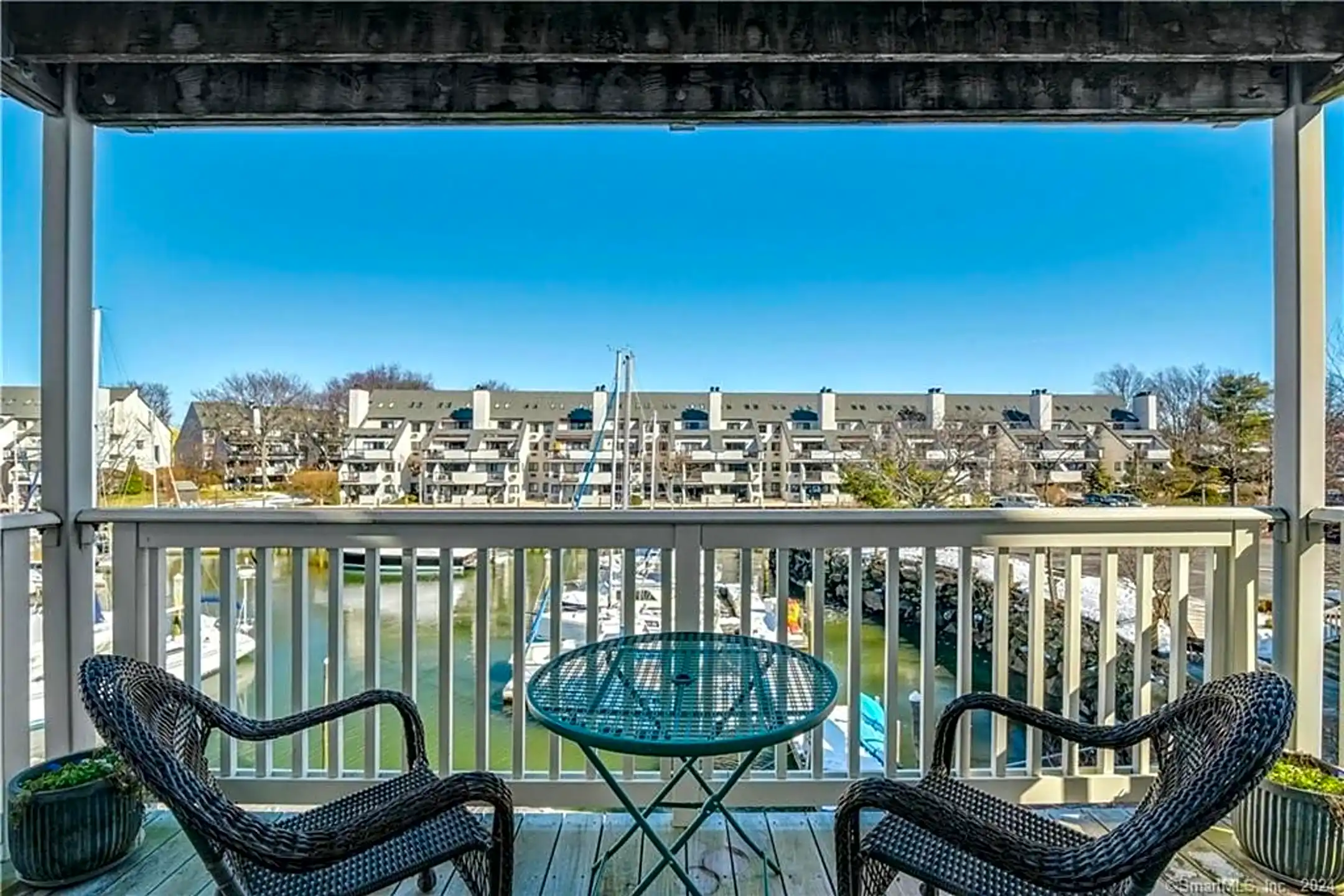 123 Harbor Dr 211 Condos Stamford, CT 06902