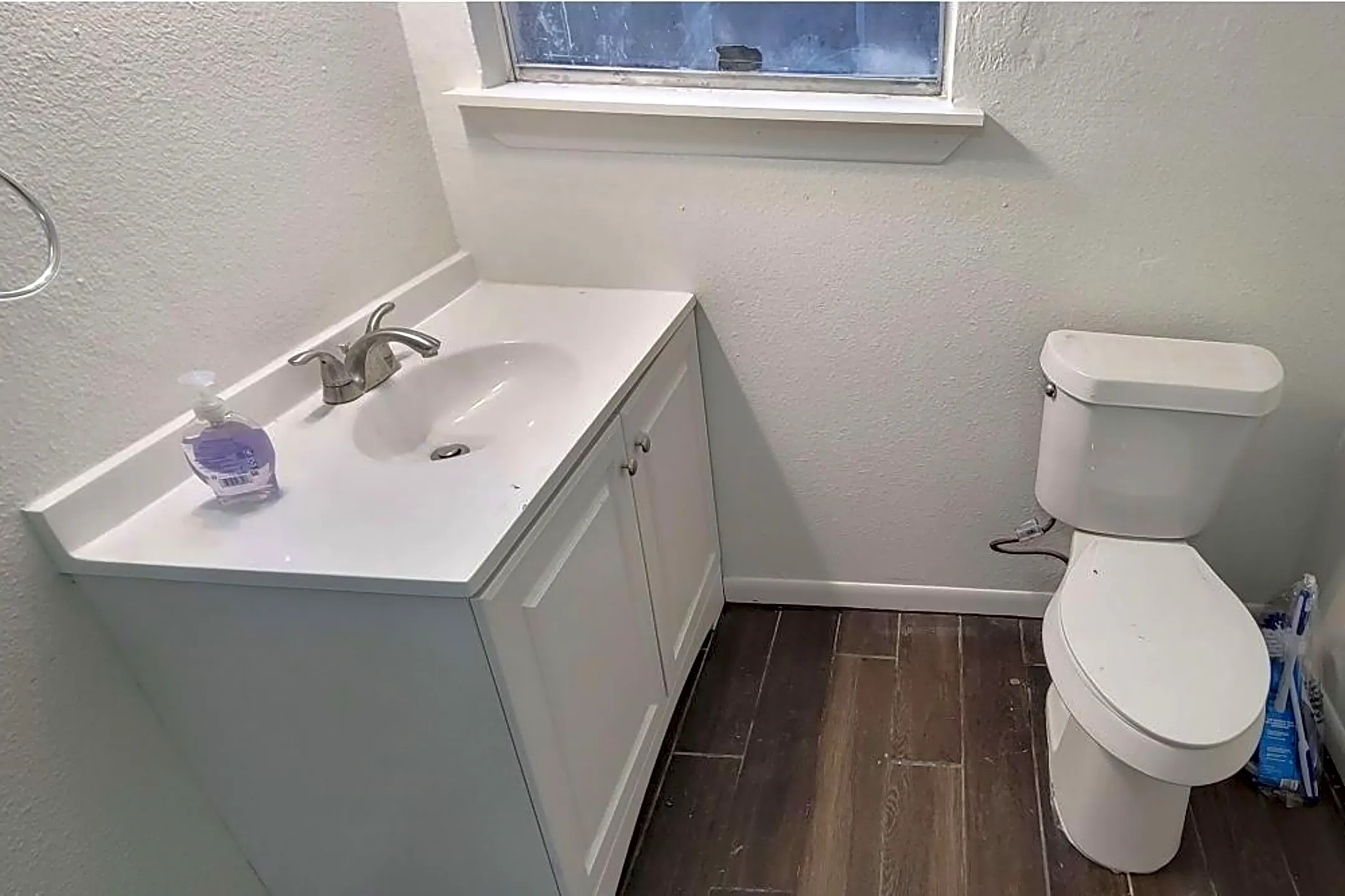 Bathroom - Room For Rent - Fort Worth, TX