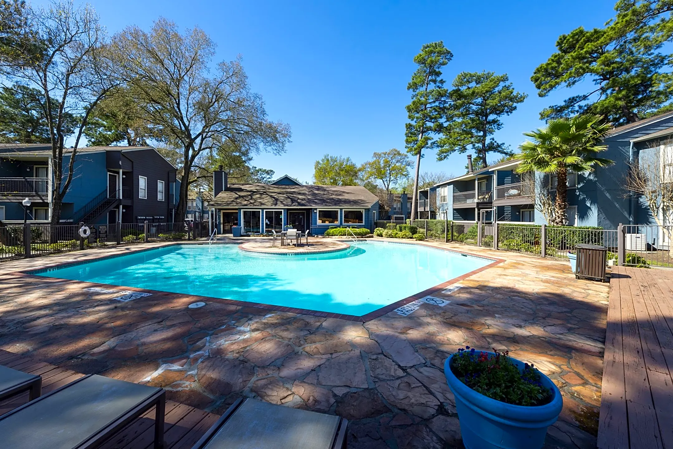 Cashel Springs Apartments - Houston, TX 77069