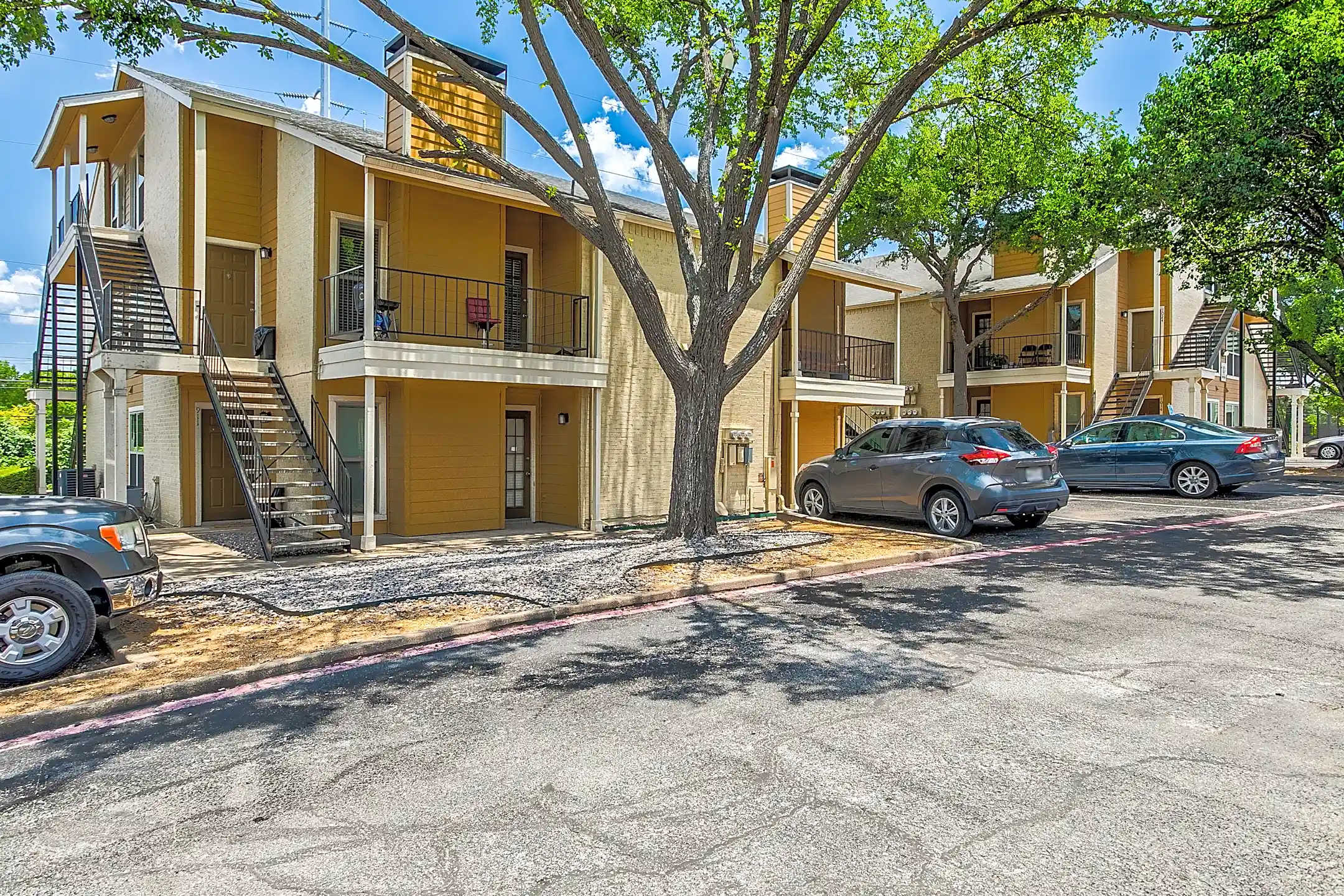 Riviera Apartments 11700 Audelia Rd Dallas, TX Apartments for Rent