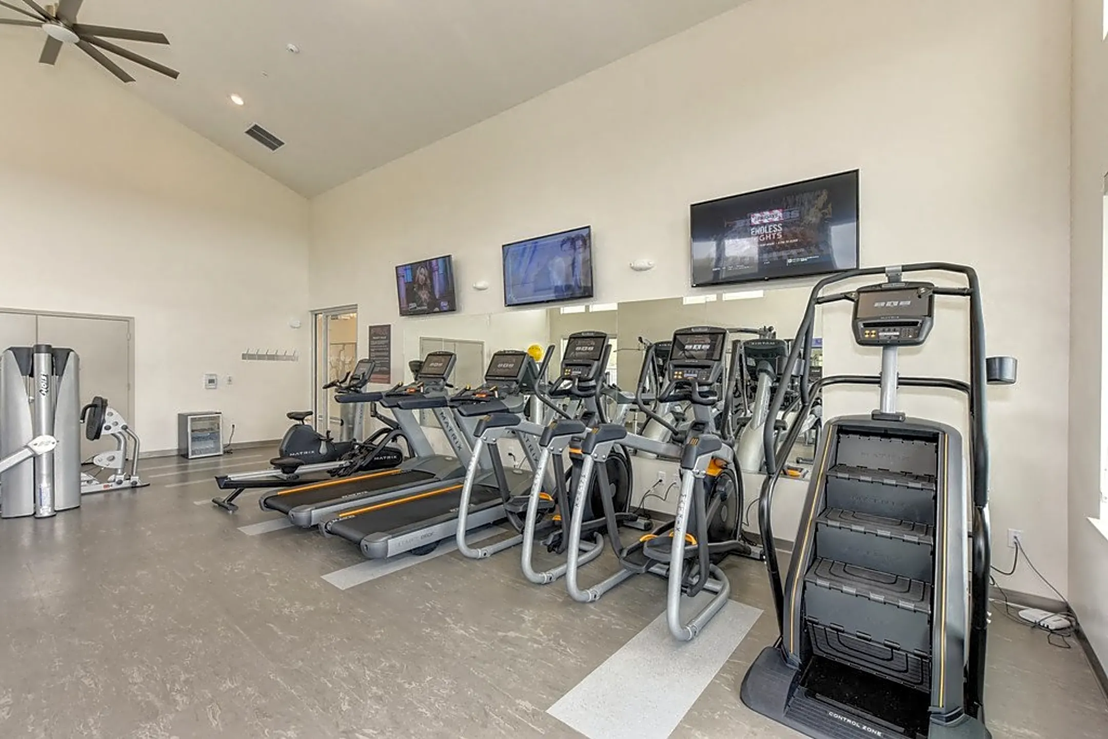 Fitness Weight Room - Pique at Iron Point - Folsom, CA