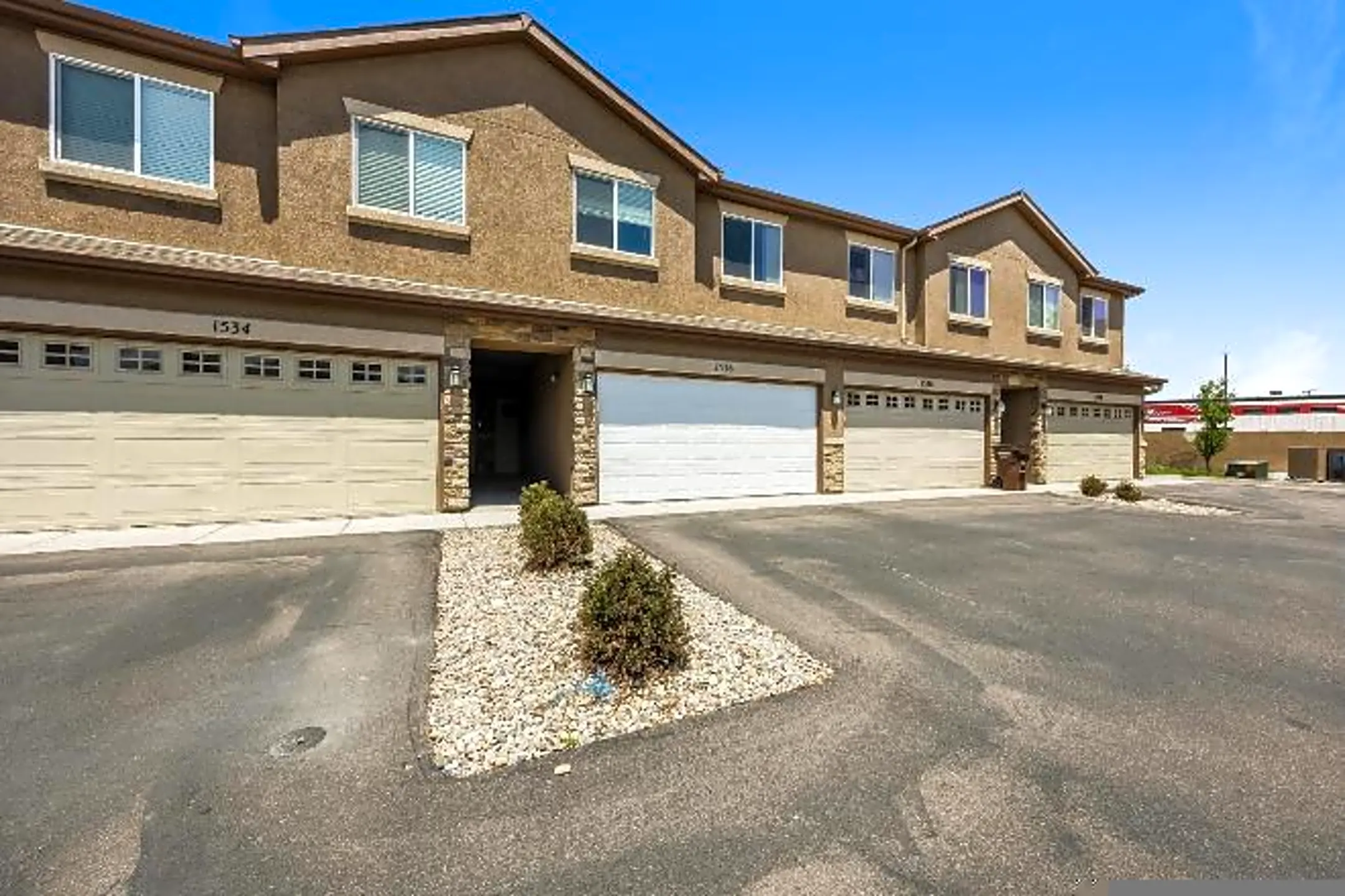 1536 York Dr Houses Colorado Springs, CO 80918