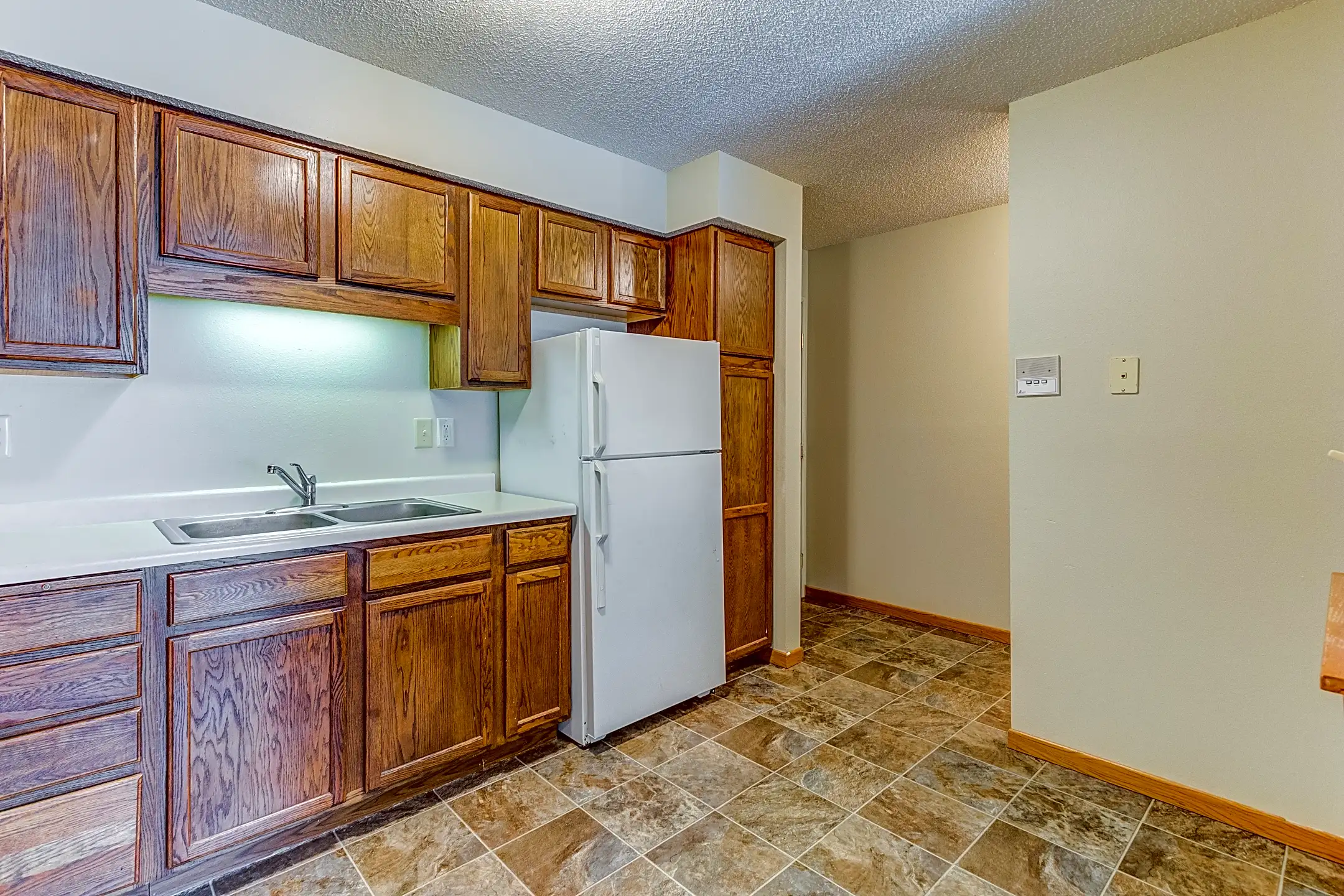 School Square Apartments & Townhomes 521 9th St Albany, MN