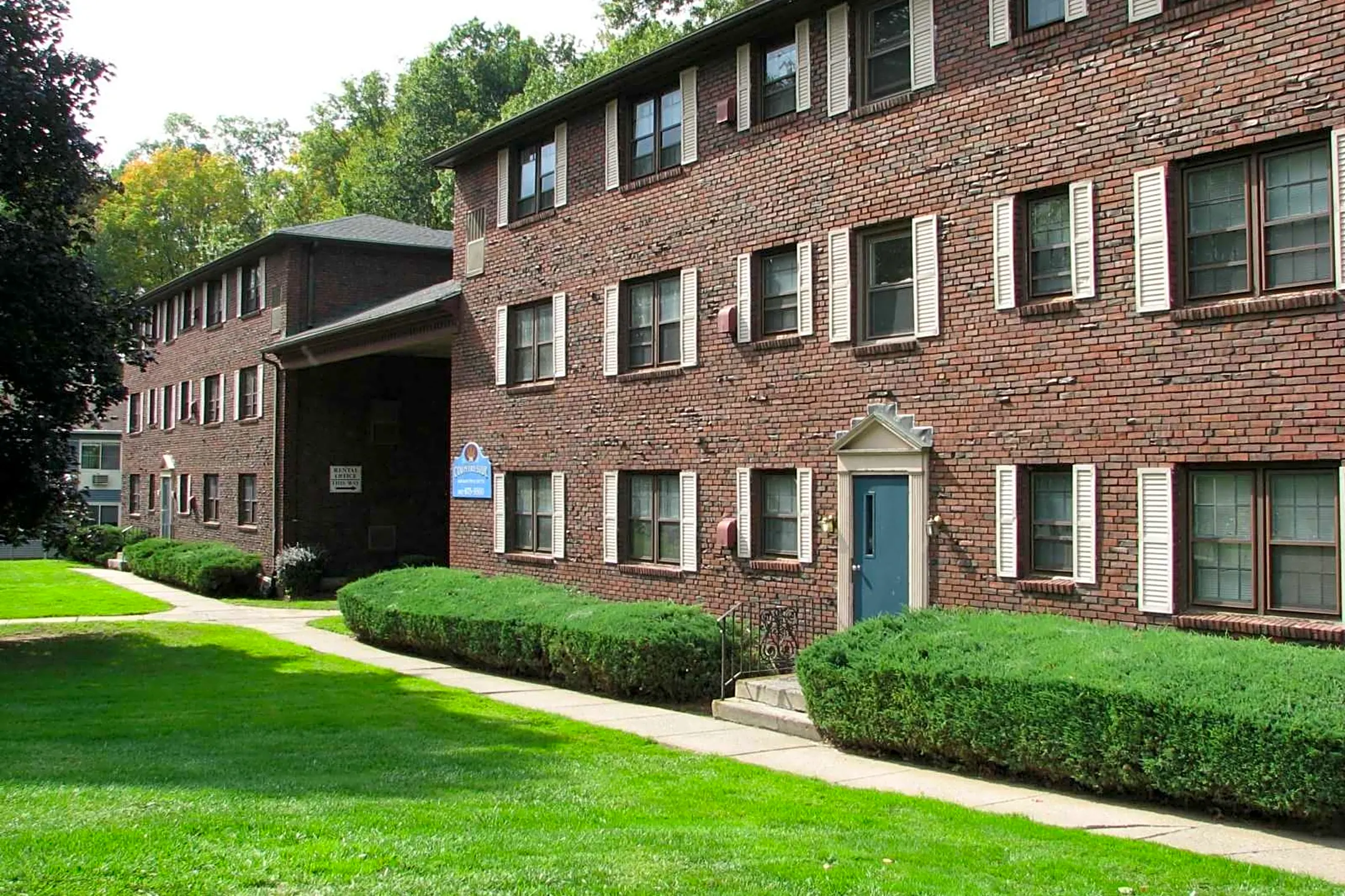 Countryside Apartments - Windsor Locks, CT 06096