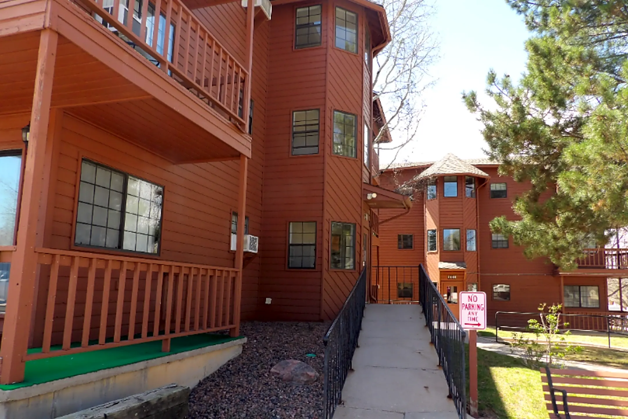 2450 Palmer Park Blvd 2450 Palmer Park Blvd unit 303 Colorado