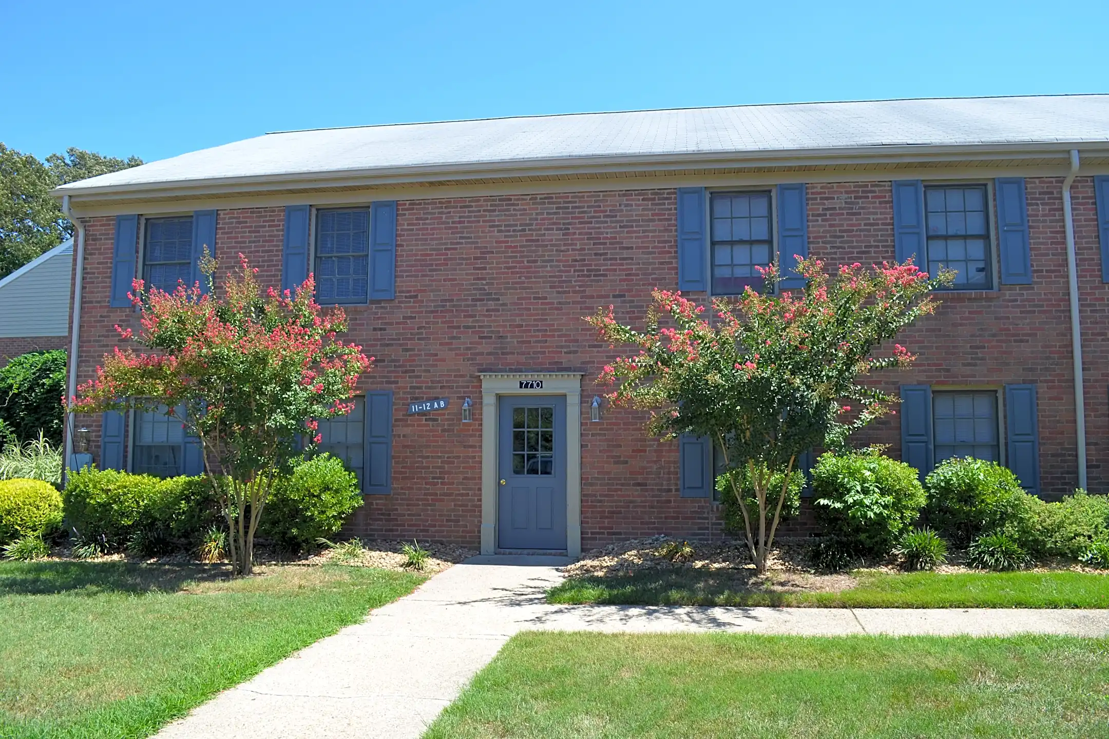 Colonial Point 7698 Colonial Point Ln Gloucester Point, VA