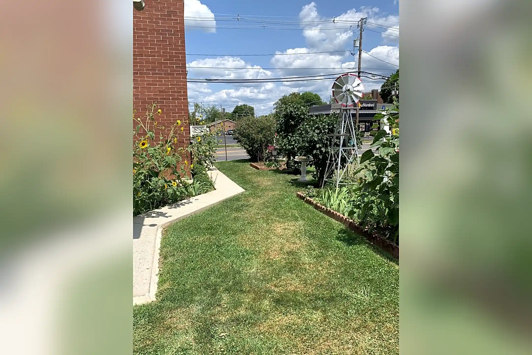 622 Lincoln Way E Houses Chambersburg, PA 17201