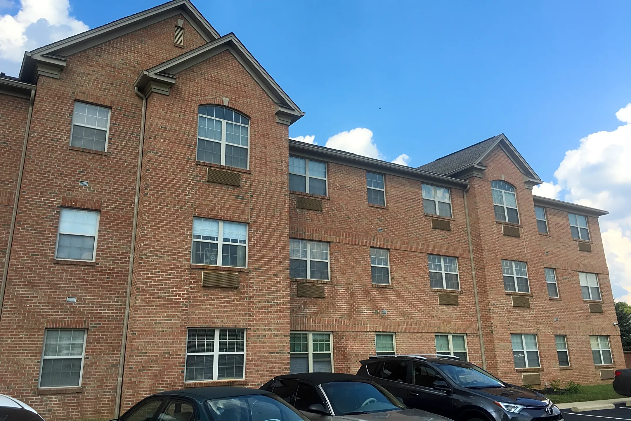 Chestnut Grove Apartments - Blacklick, OH 43004