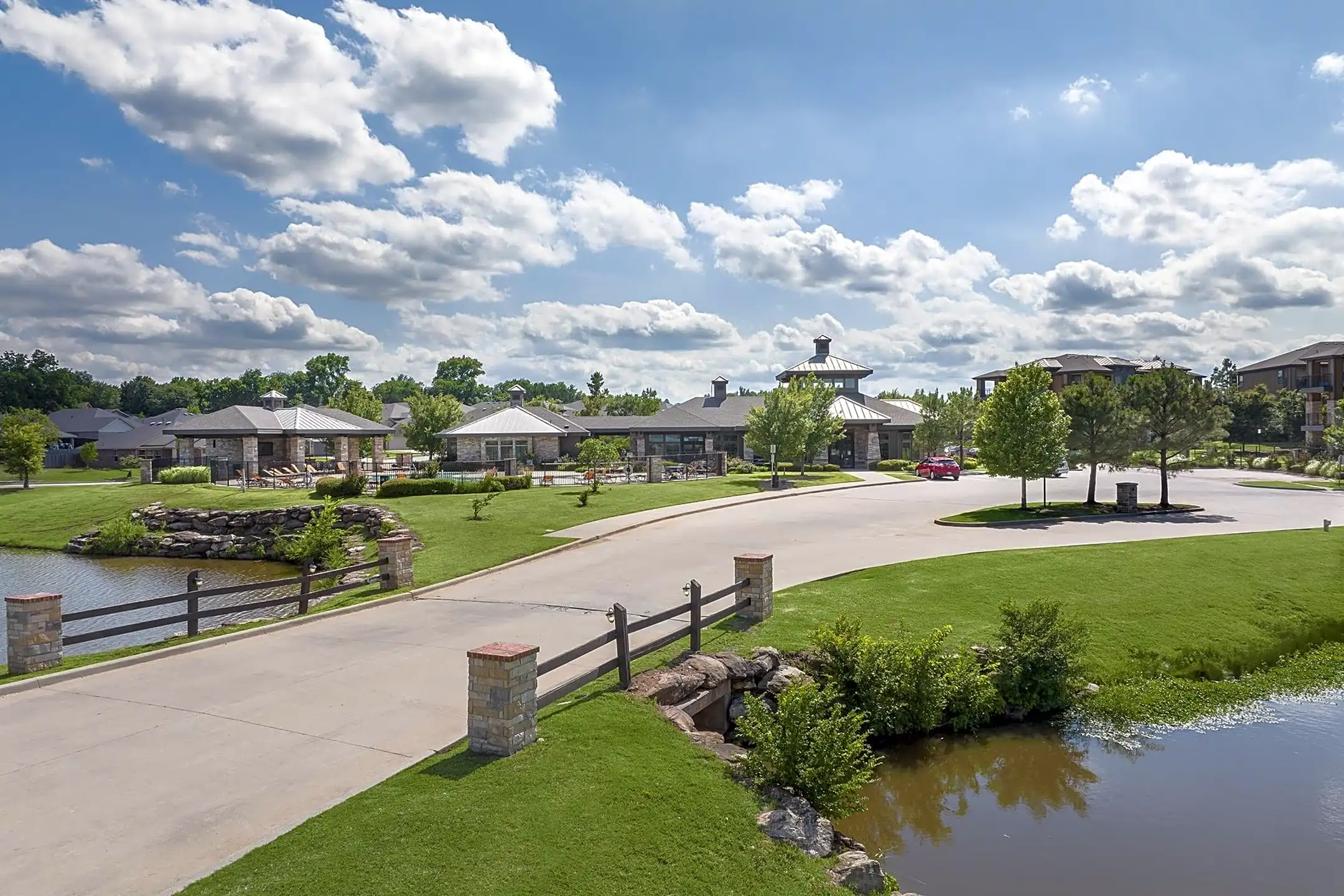 5iftyOne at Tradan Heights 920 South Murphy Street Stillwater, OK