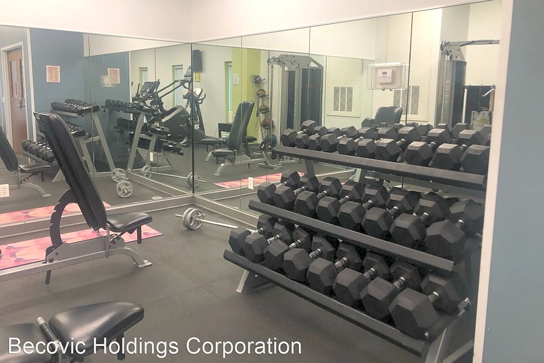 Fitness Weight Room - WaterFront Apartments - Moline, IL