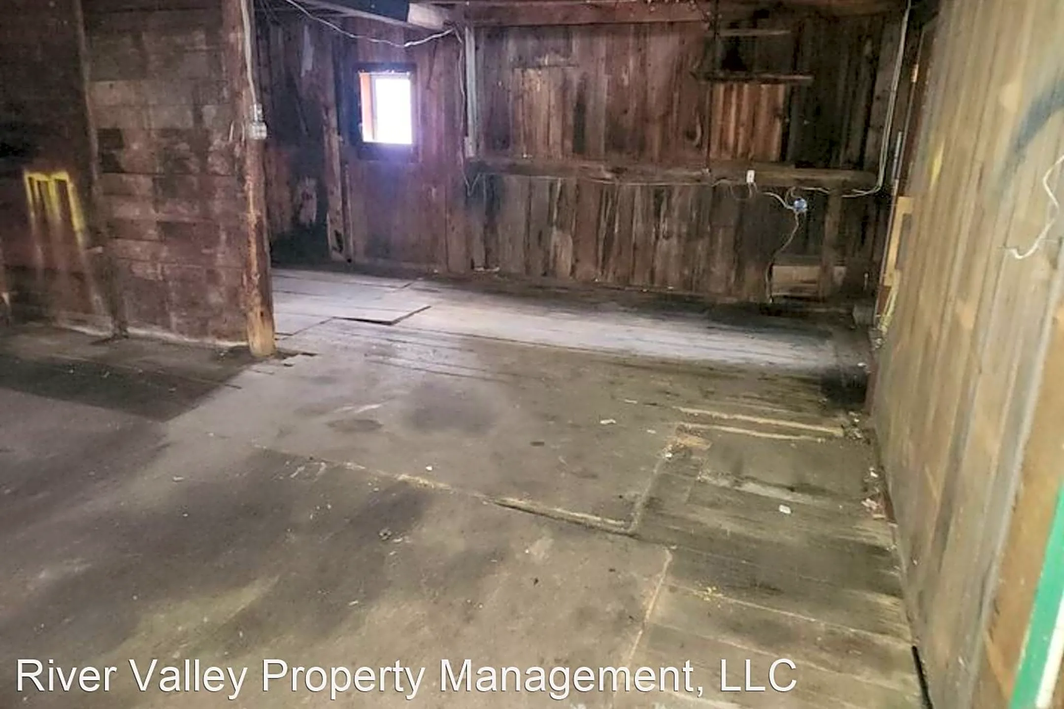 16 Union St Apartments Claremont, NH 03743