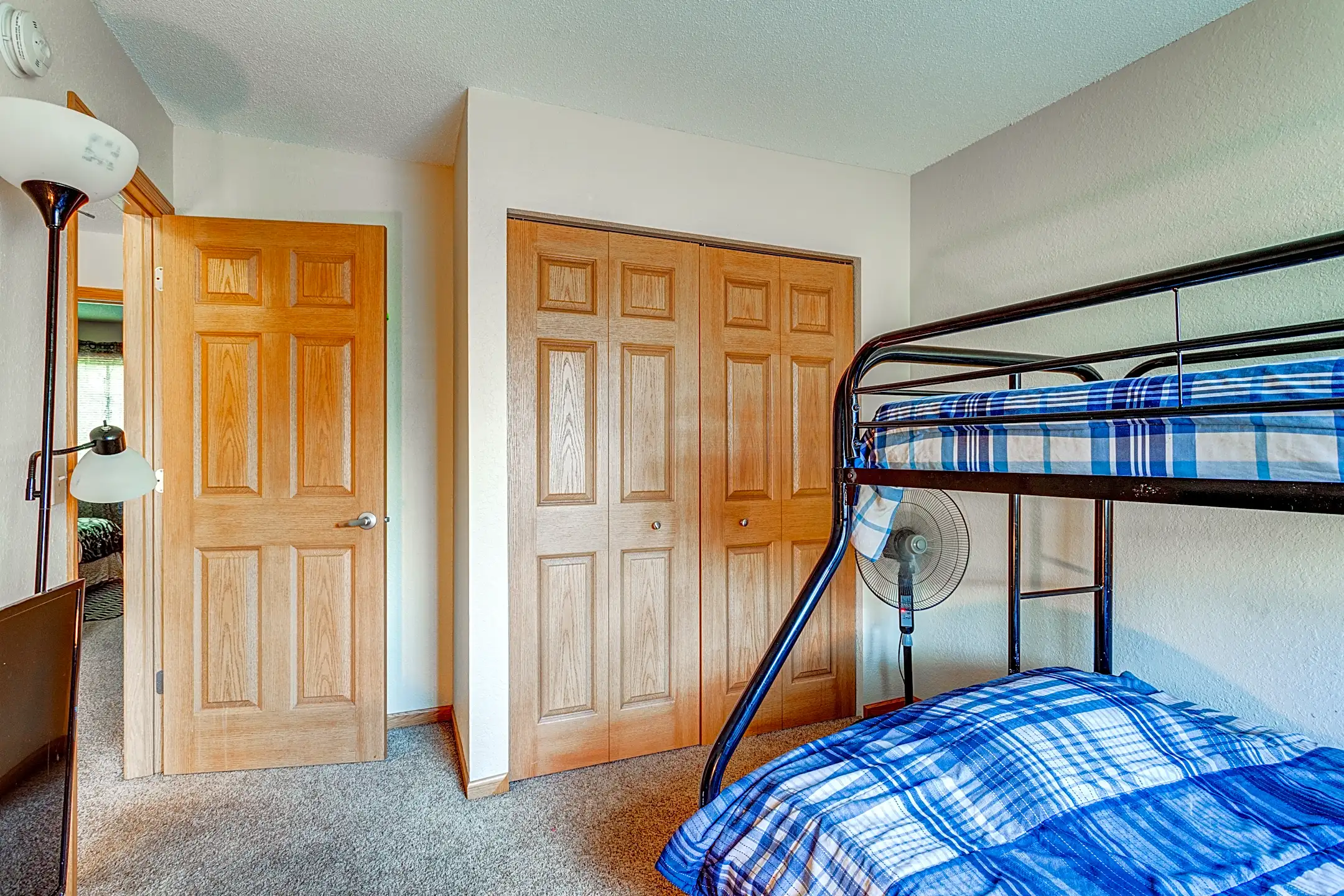 Victoria Townhomes 6813 Grimes Pl N Brooklyn Center, MN Townhomes