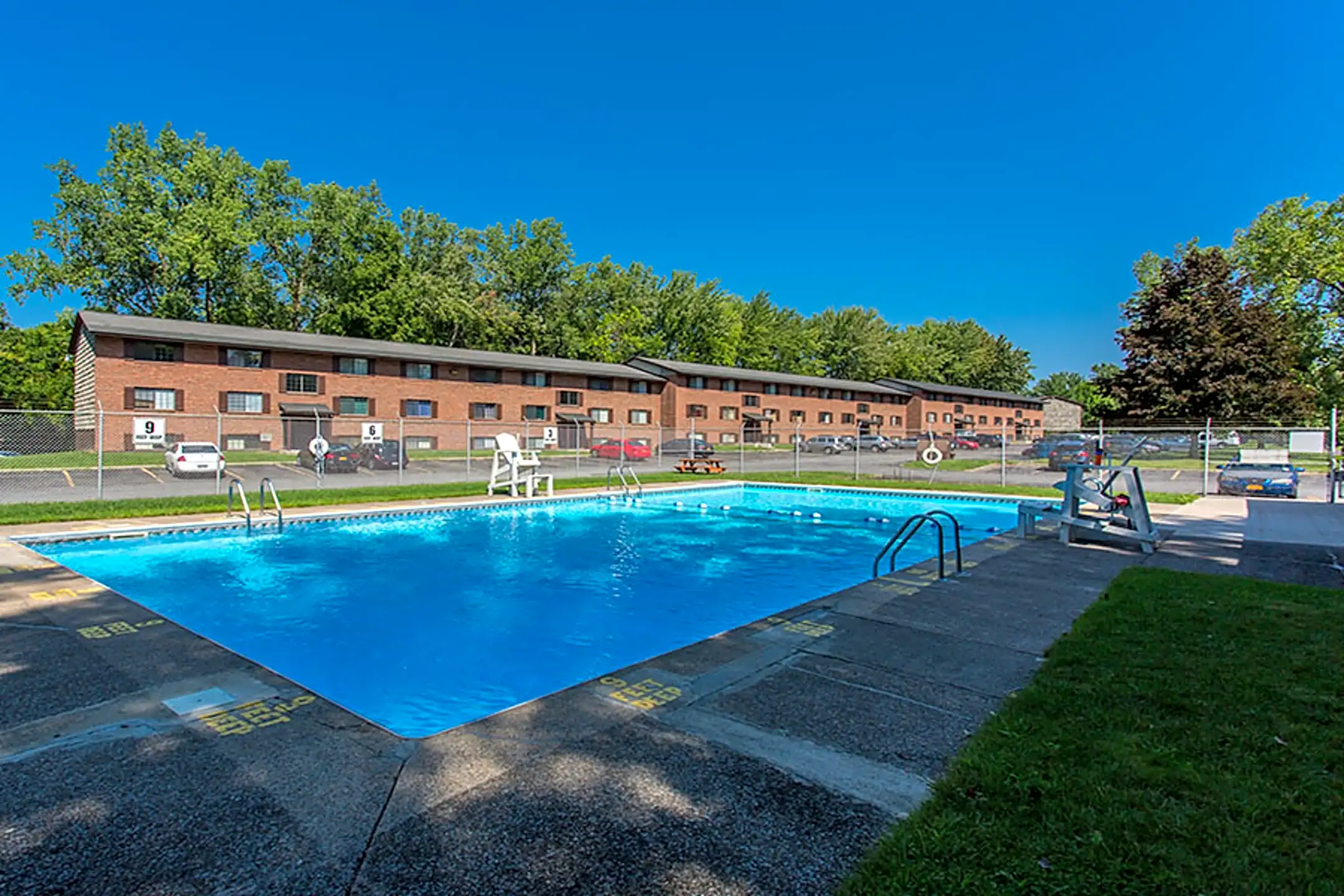 The Residences at Covered Bridge Liverpool, NY 13088
