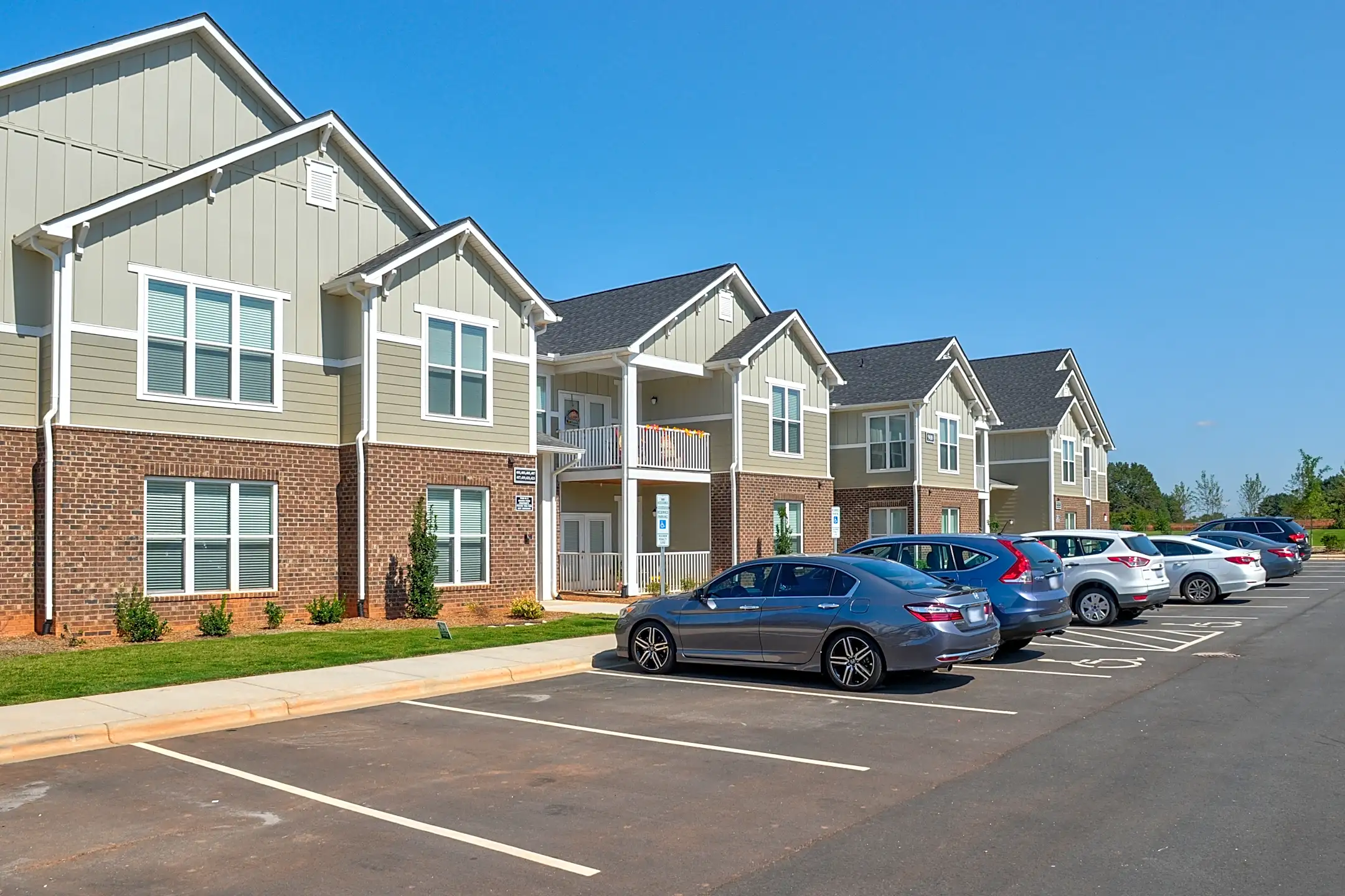 Palisades of Lincolnton Lincolnton, NC 28092