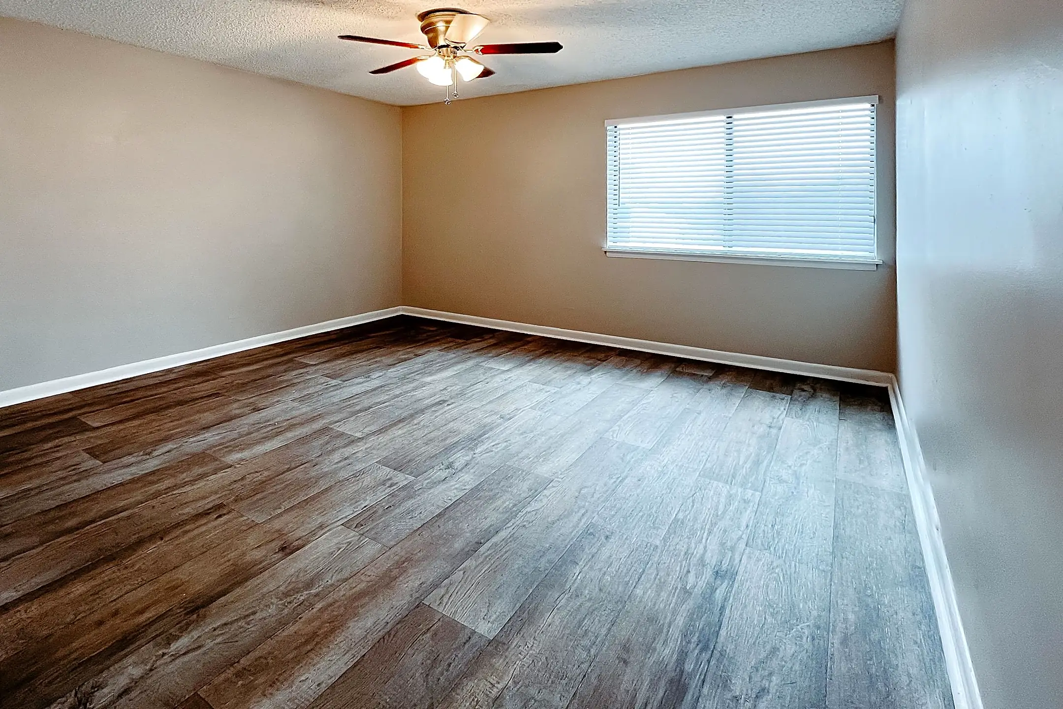 The Bend 825 S Dickerson Rd Goodlettsville, TN Apartments for Rent