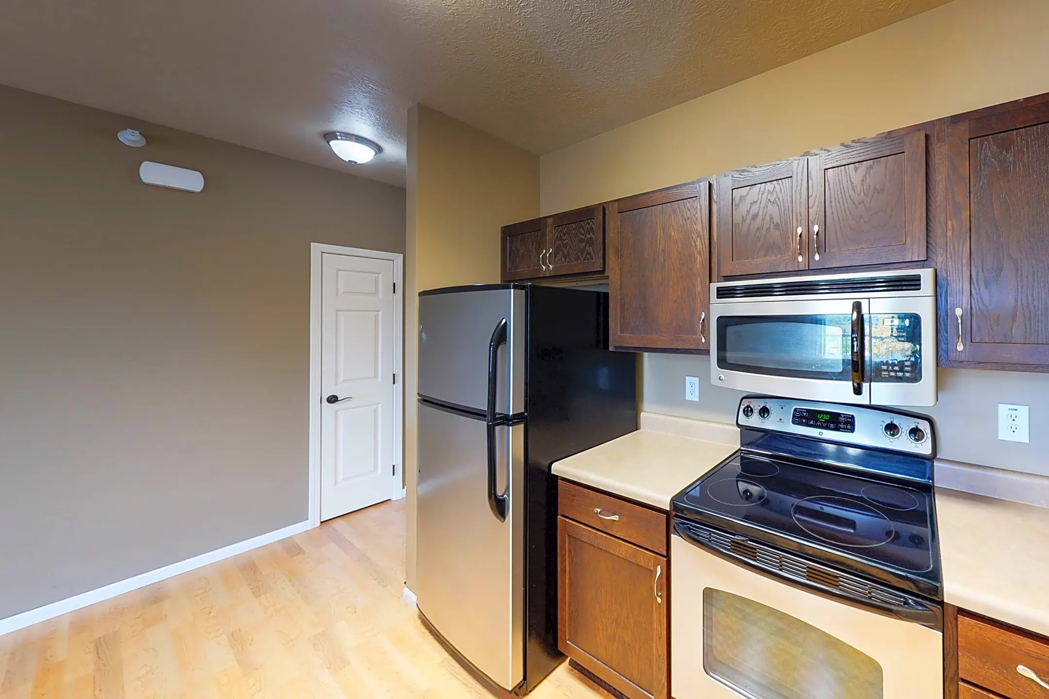 MacArthur Square Apartments 5000 S MacArthur Ln Sioux Falls, SD