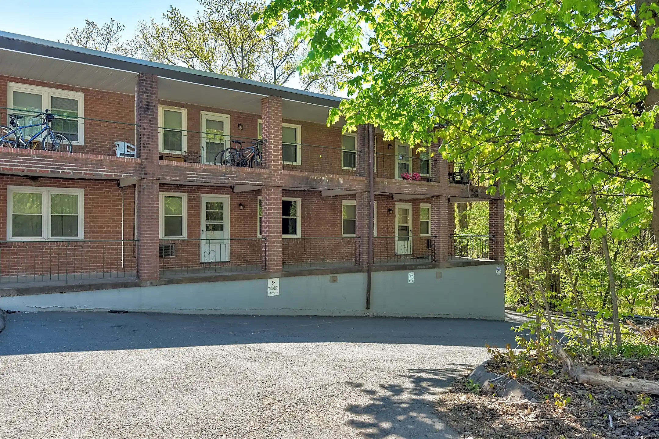 Woodside Apartments 45 Olmsted East Hartford, CT for Rent Rent.