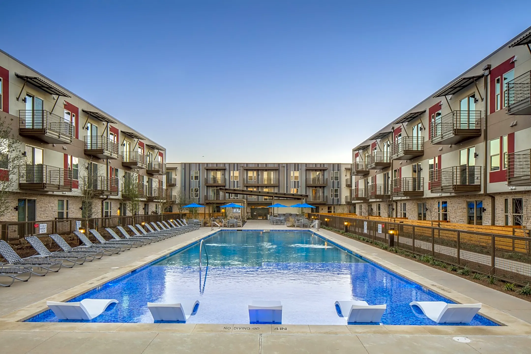 Imt Apartments Austin