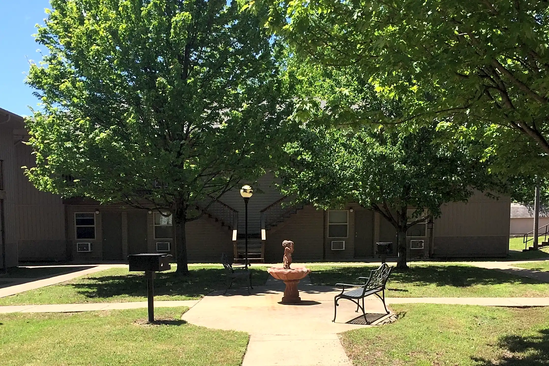 Lion Crest Apartments Joplin, MO 64801