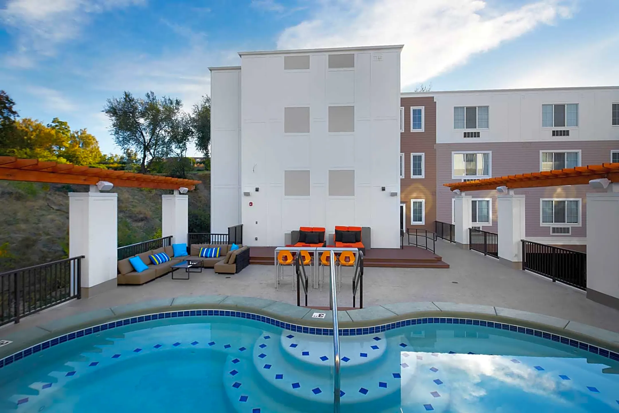 The Vista 1570 S Lusk Pl Boise, ID Apartments for Rent Rent.