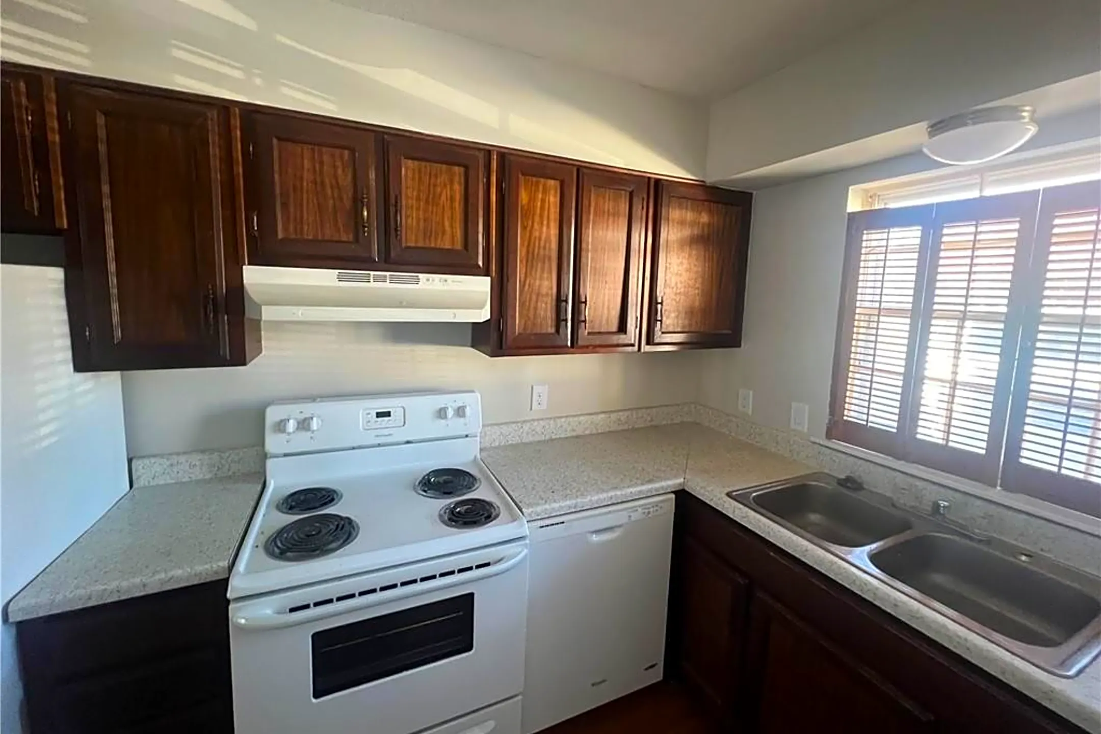 208 McMillan Ave Bay AL Apartments for Rent Rent.