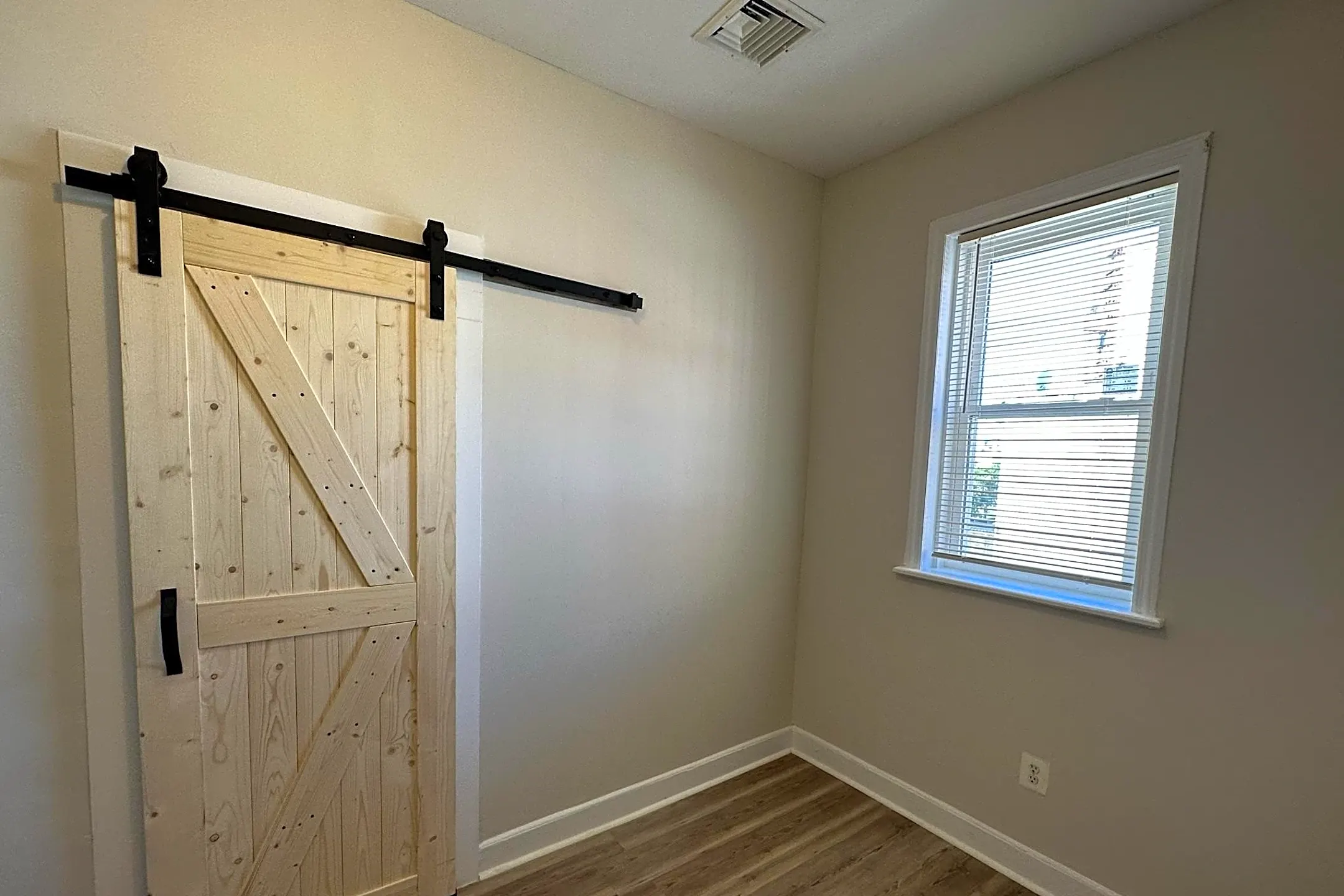 665 Montgomery St #3 - Jersey City, NJ