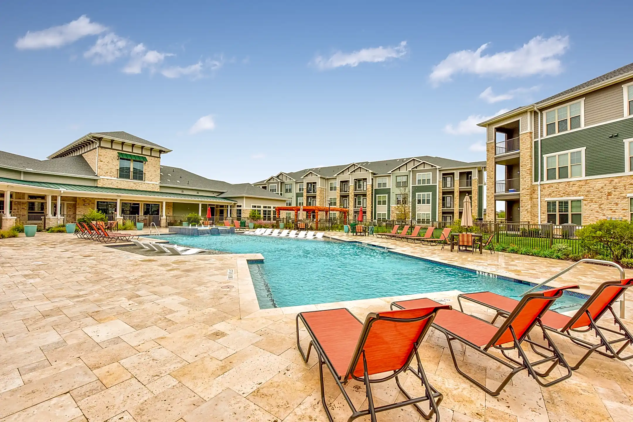North Creek Apartments Hutto, TX 78634