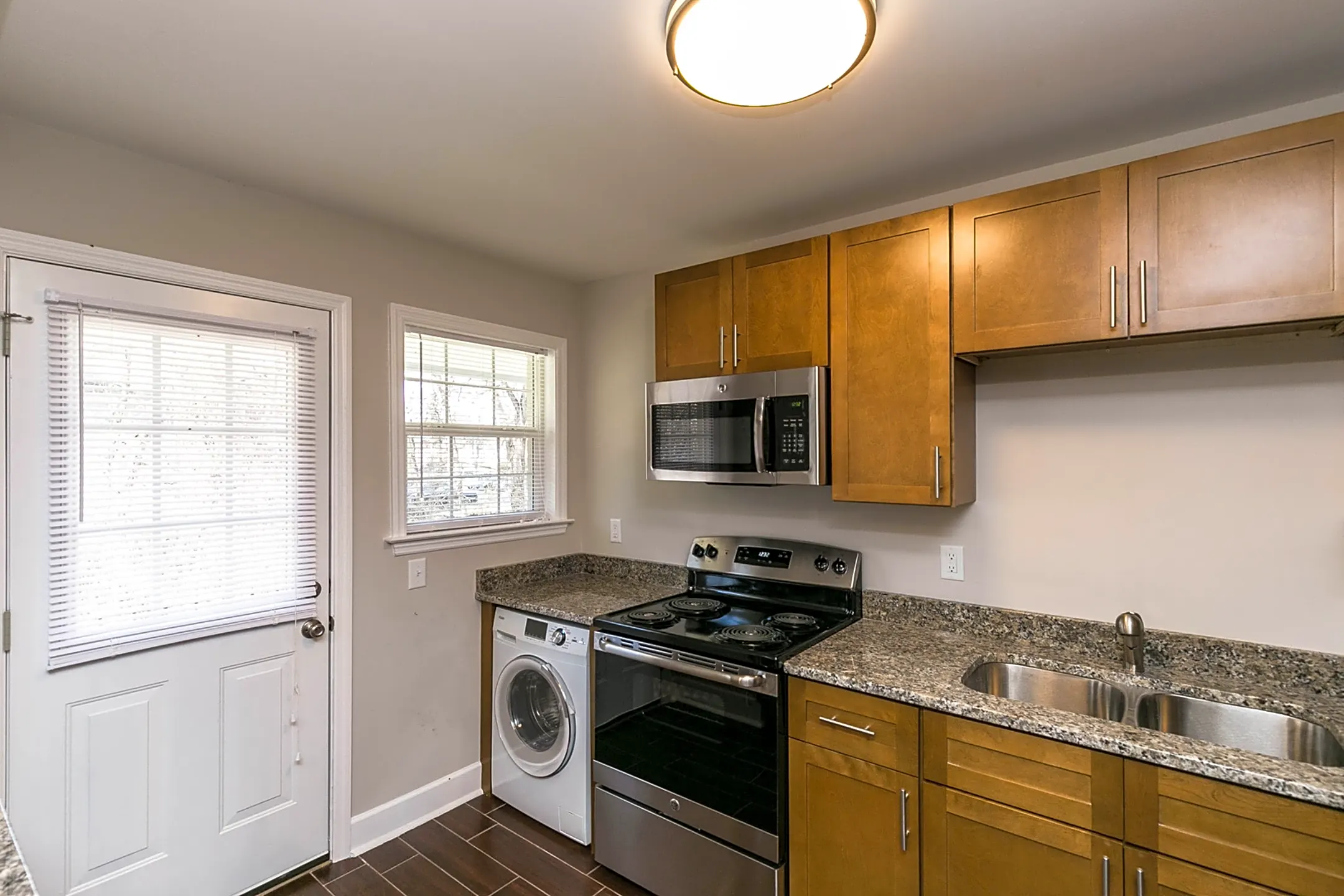 The Flats of Donelson 276 Stewarts Ferry Pike Nashville, TN Apartments for Rent Rent.