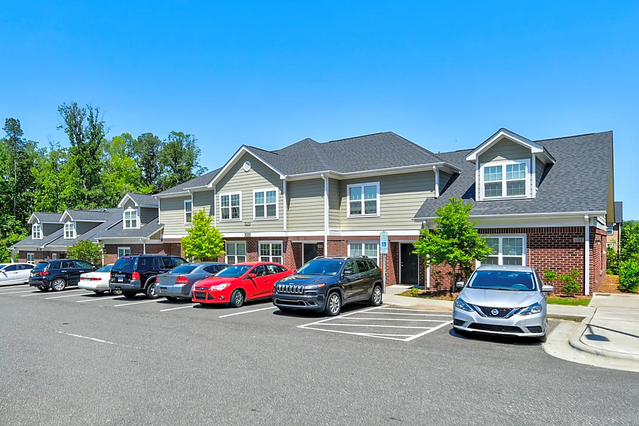 Glenbrook East and West Durham, NC 27707