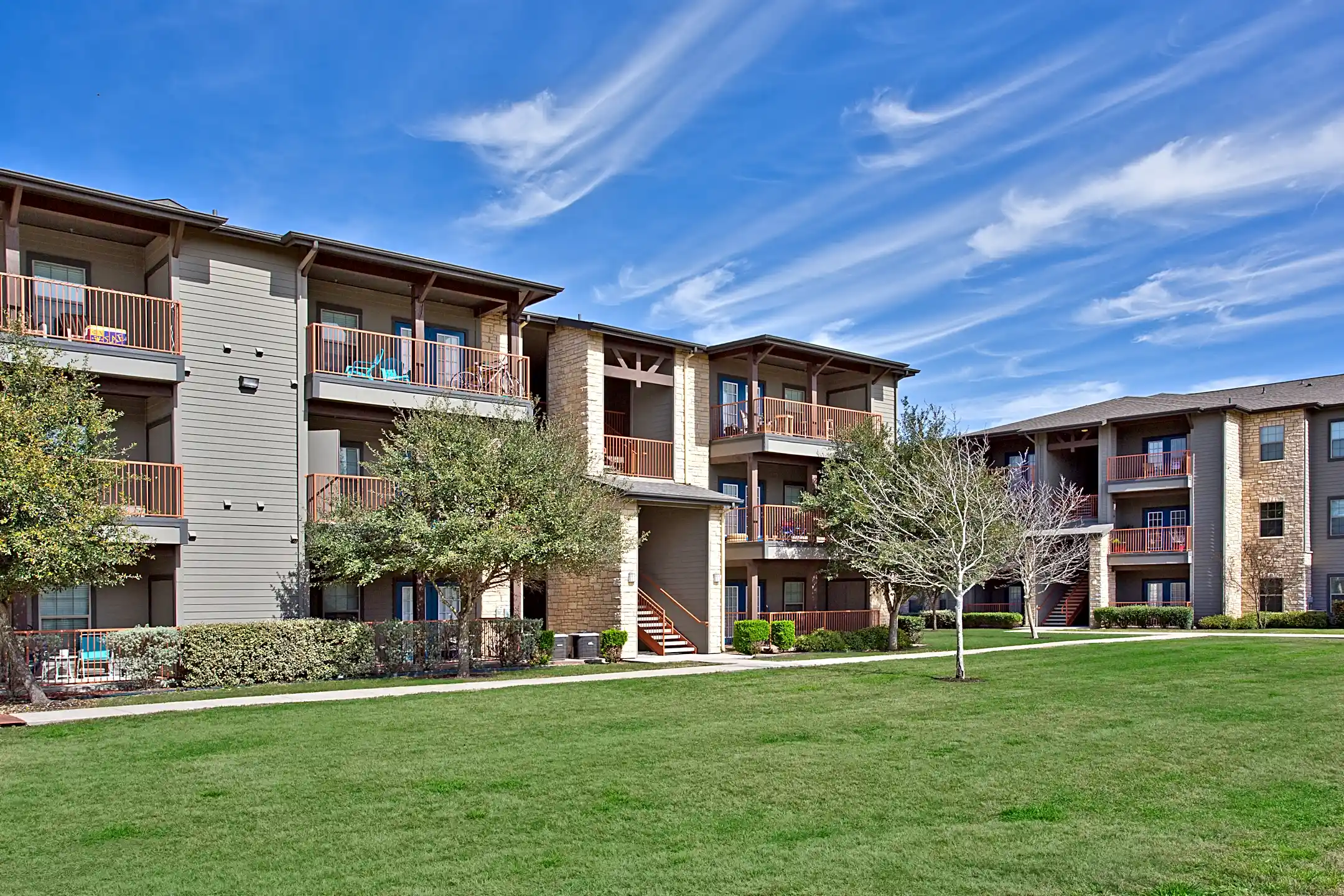 Vista At Plum Creek 4925 Cromwell Dr Kyle, TX Apartments for Rent